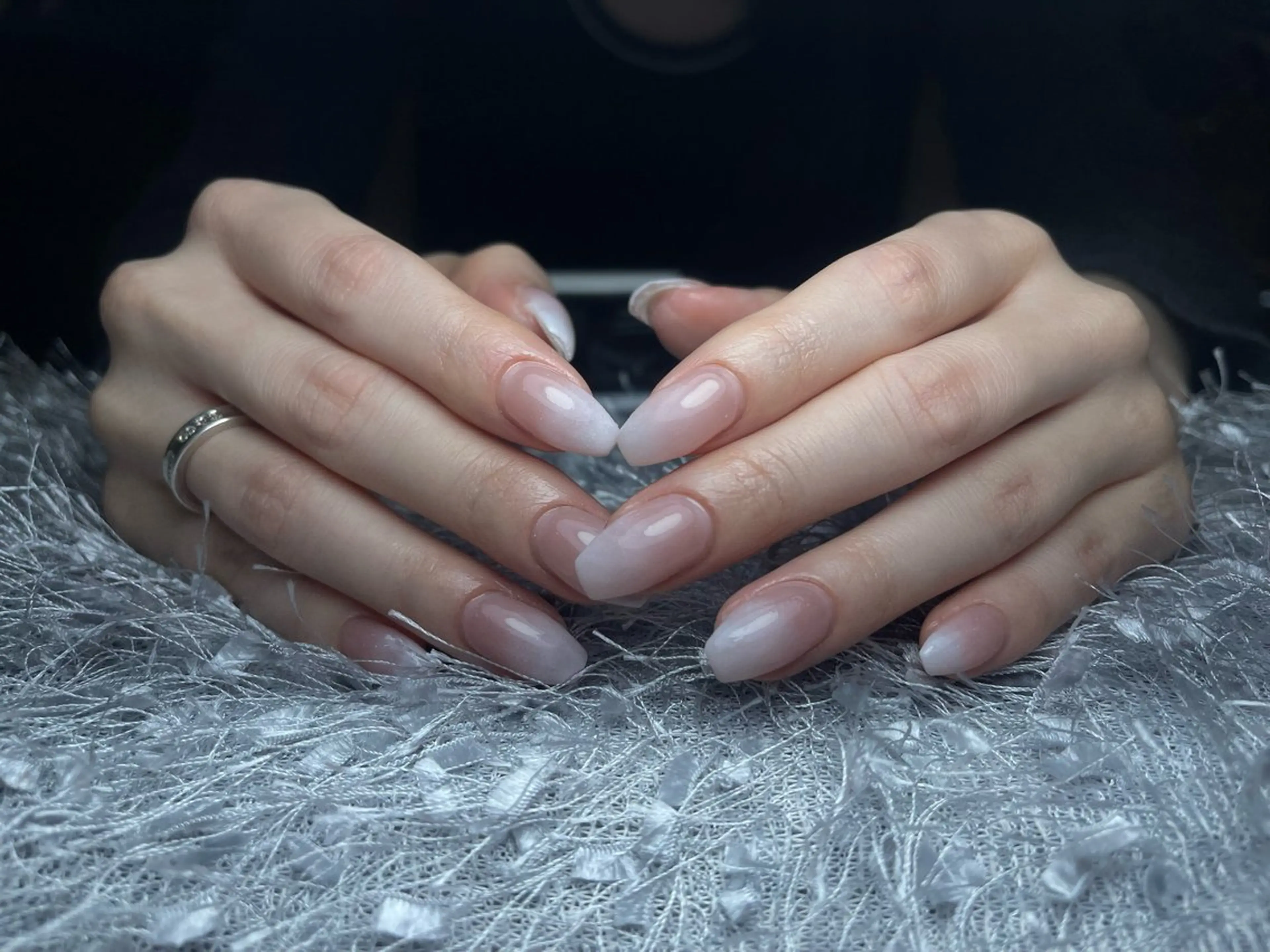 ネイル チークネイル 長さ出し フットネイル フレンチネイル ジェルネイル Han Evelynのネイルデザイン