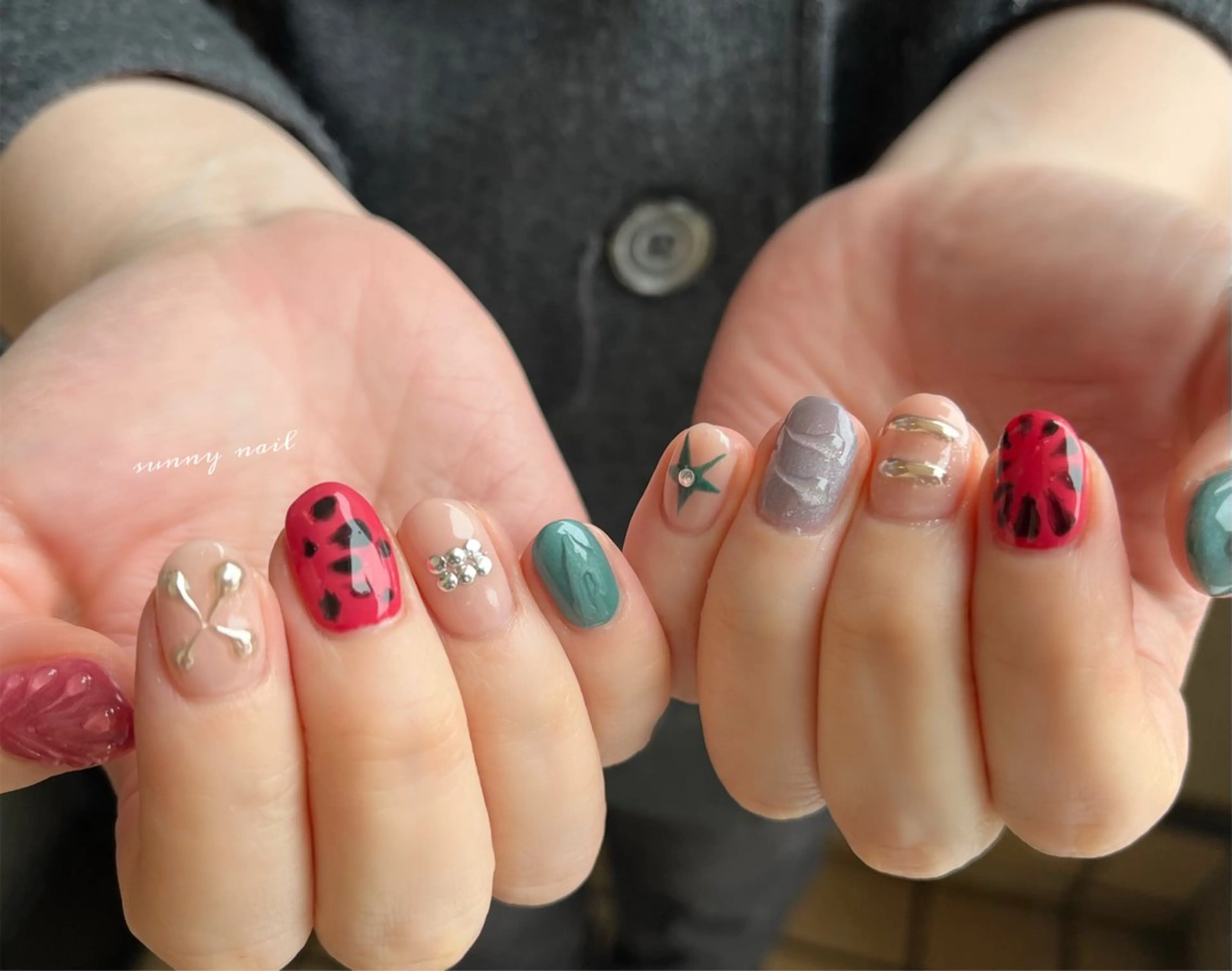 ネイル カジュアル ジェルネイル マグネットネイル ミラーネイル パラジェル sunny nailのネイルデザイン