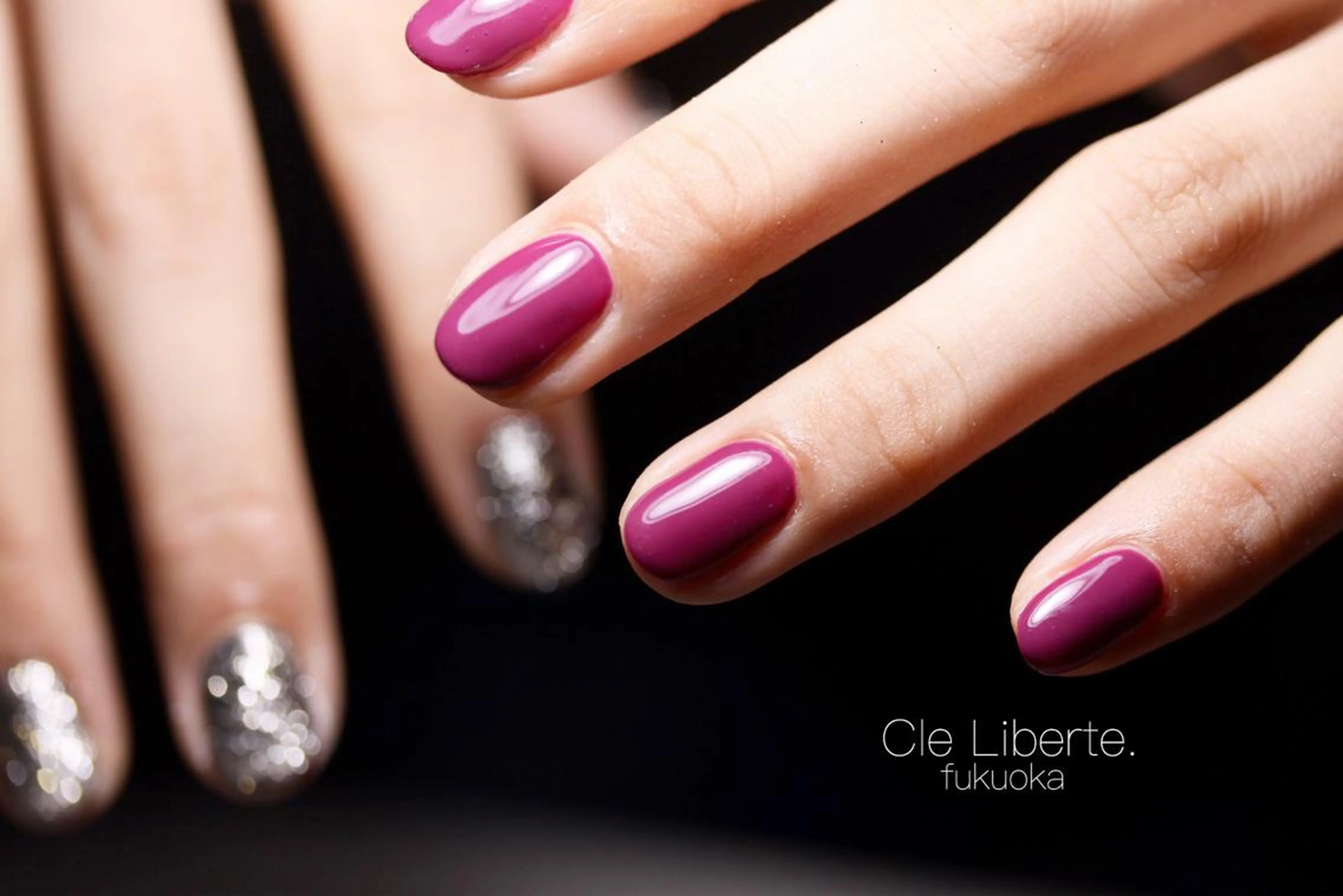 ネイル ネイビー ピンク 赤色 Elio所属・Elio 国泰寺のネイルデザイン