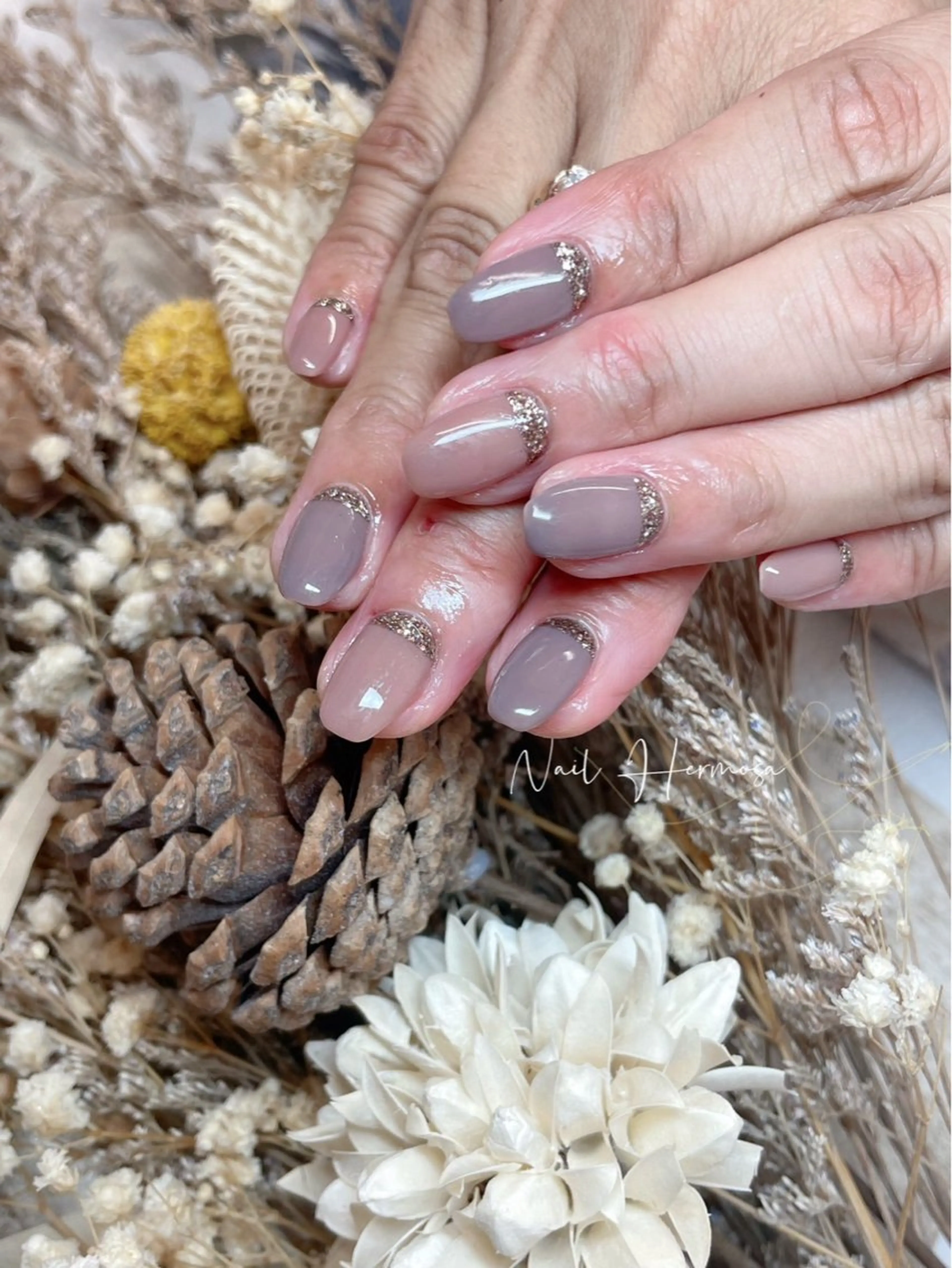 ネイル 長さ出し フラッシュネイル フットネイル ジェルネイル マグネットネイル ハンドネイル エルモサ YURIKAのネイルデザイン