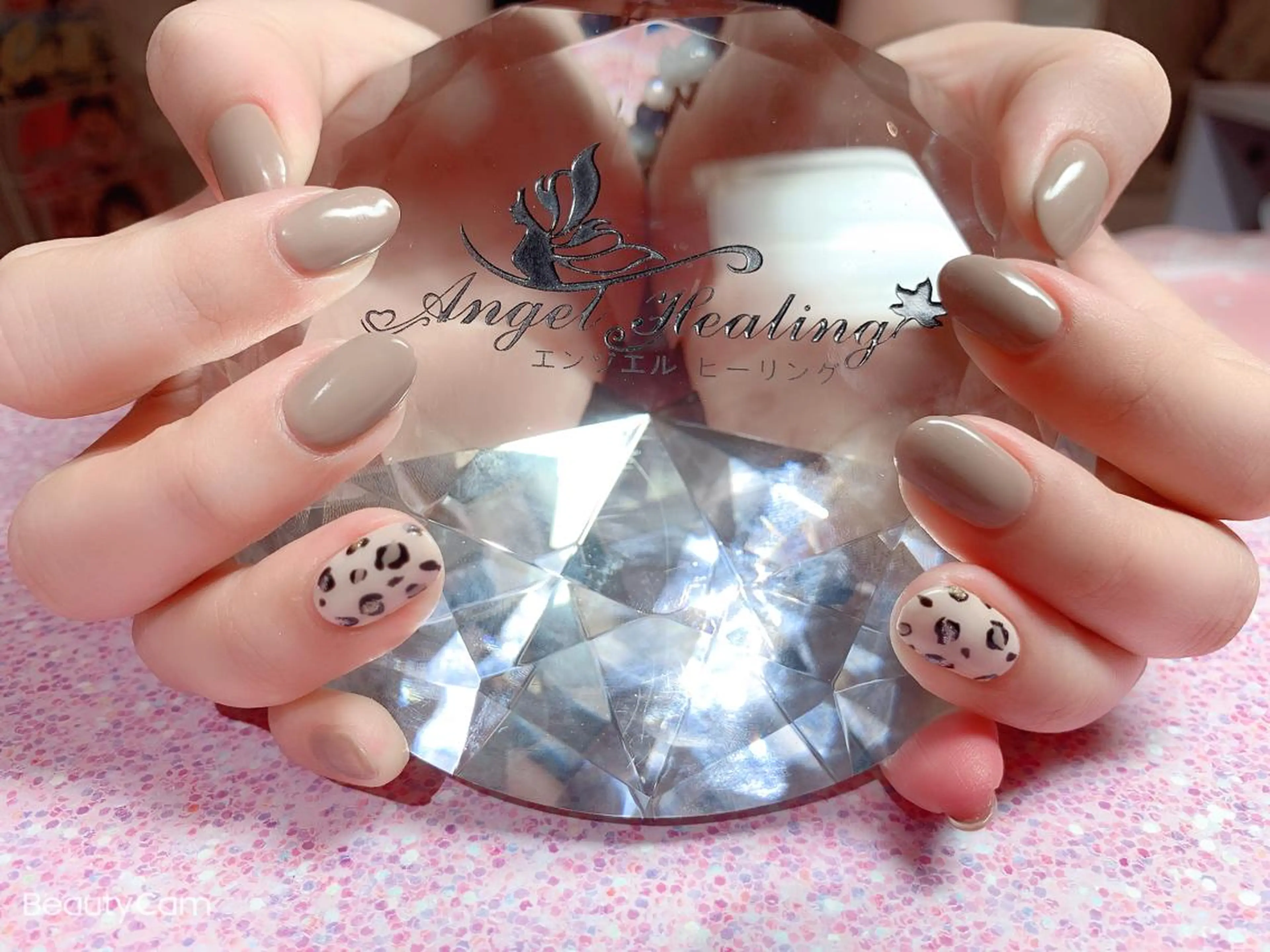 ネイル エンジェル ヒーリング 矢場町店のネイルデザイン