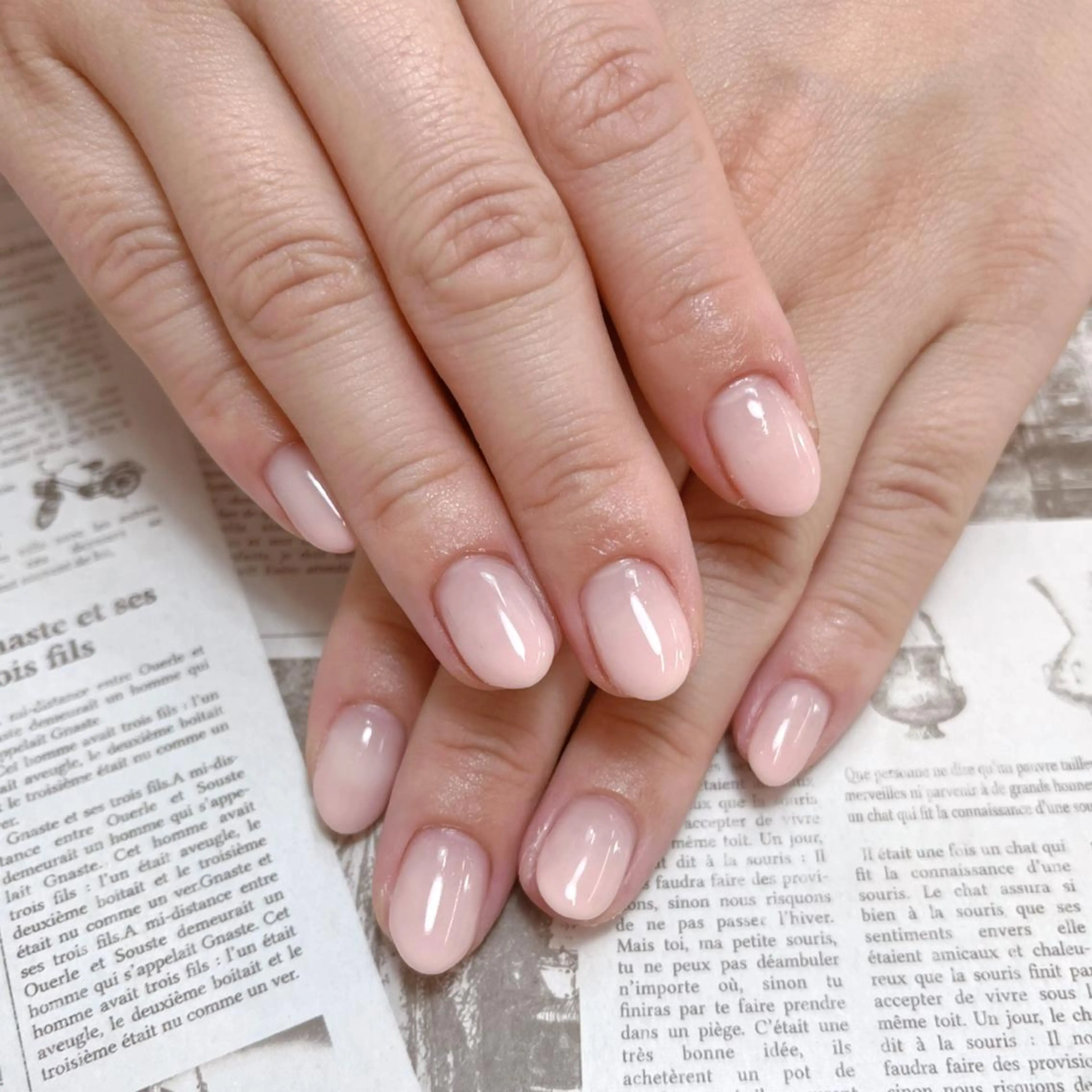 ネイル グラデーション ピンク 【MAXKELLY】 AOYAMAのネイルデザイン