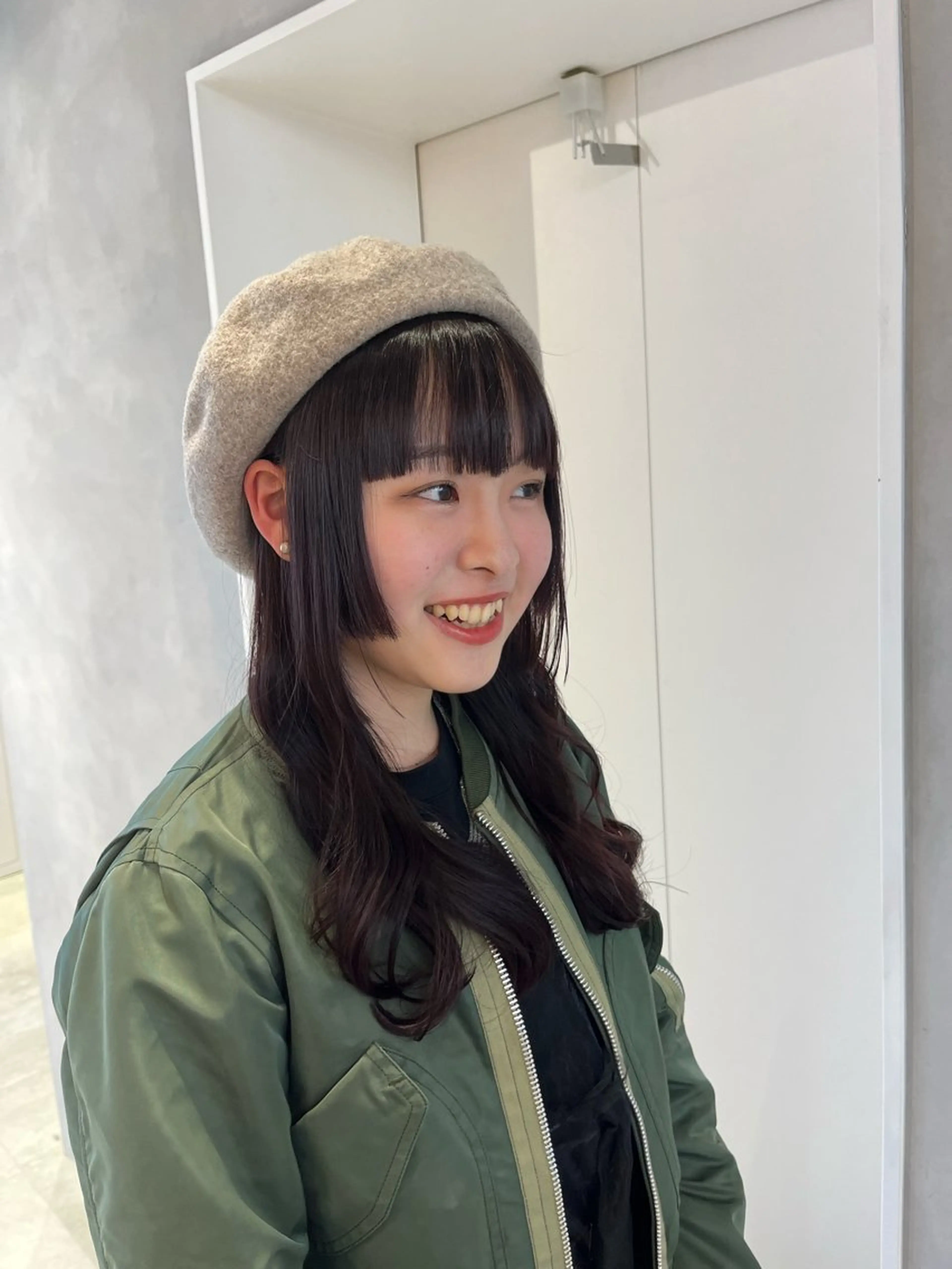 セミロング カット ヘアカラー トリートメント ボブ/ベージュ/ パーマ🪿近森ゆいのヘアスタイル