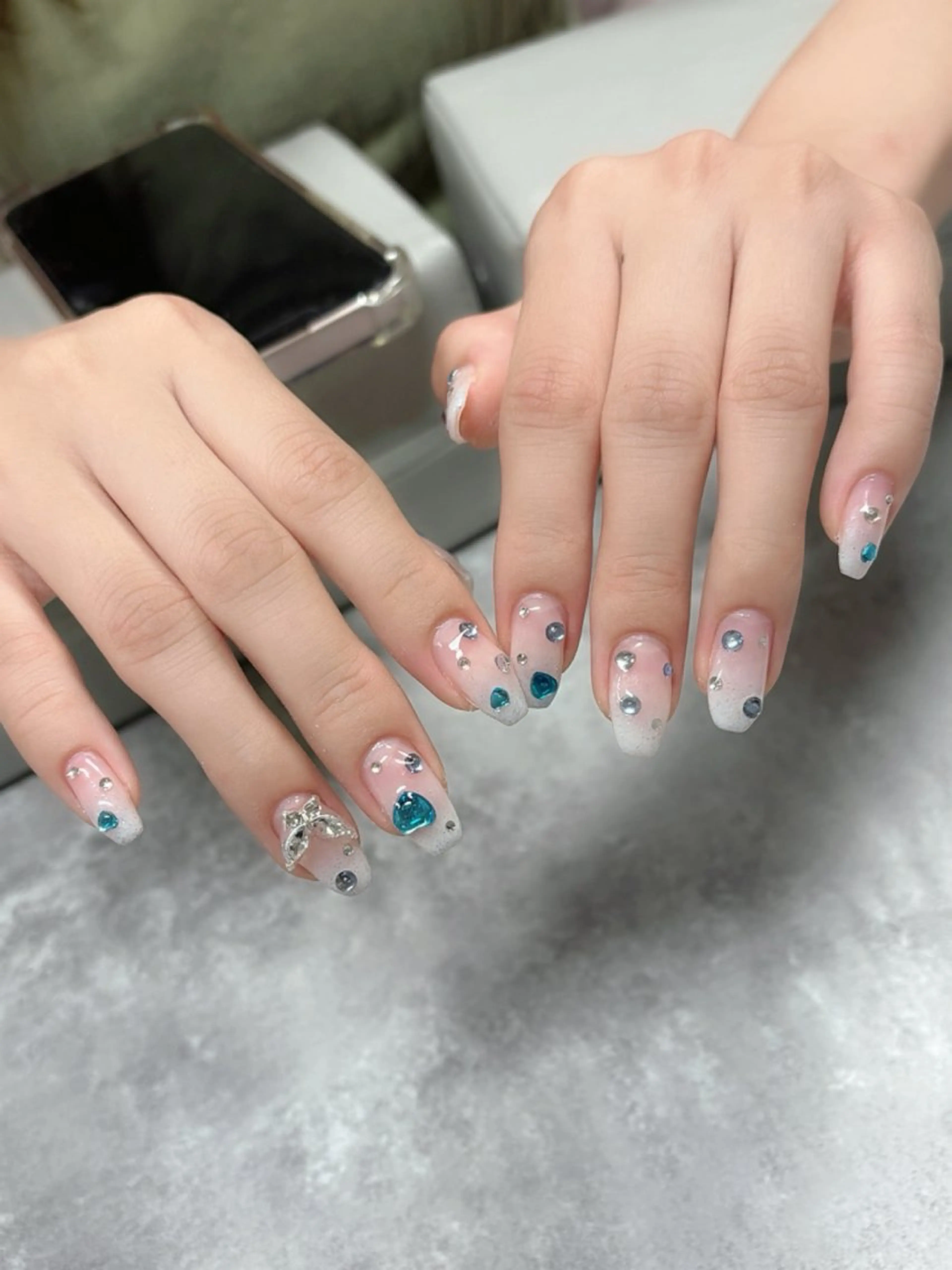 ネイル ハンドネイル protea澤本 凜のネイルデザイン