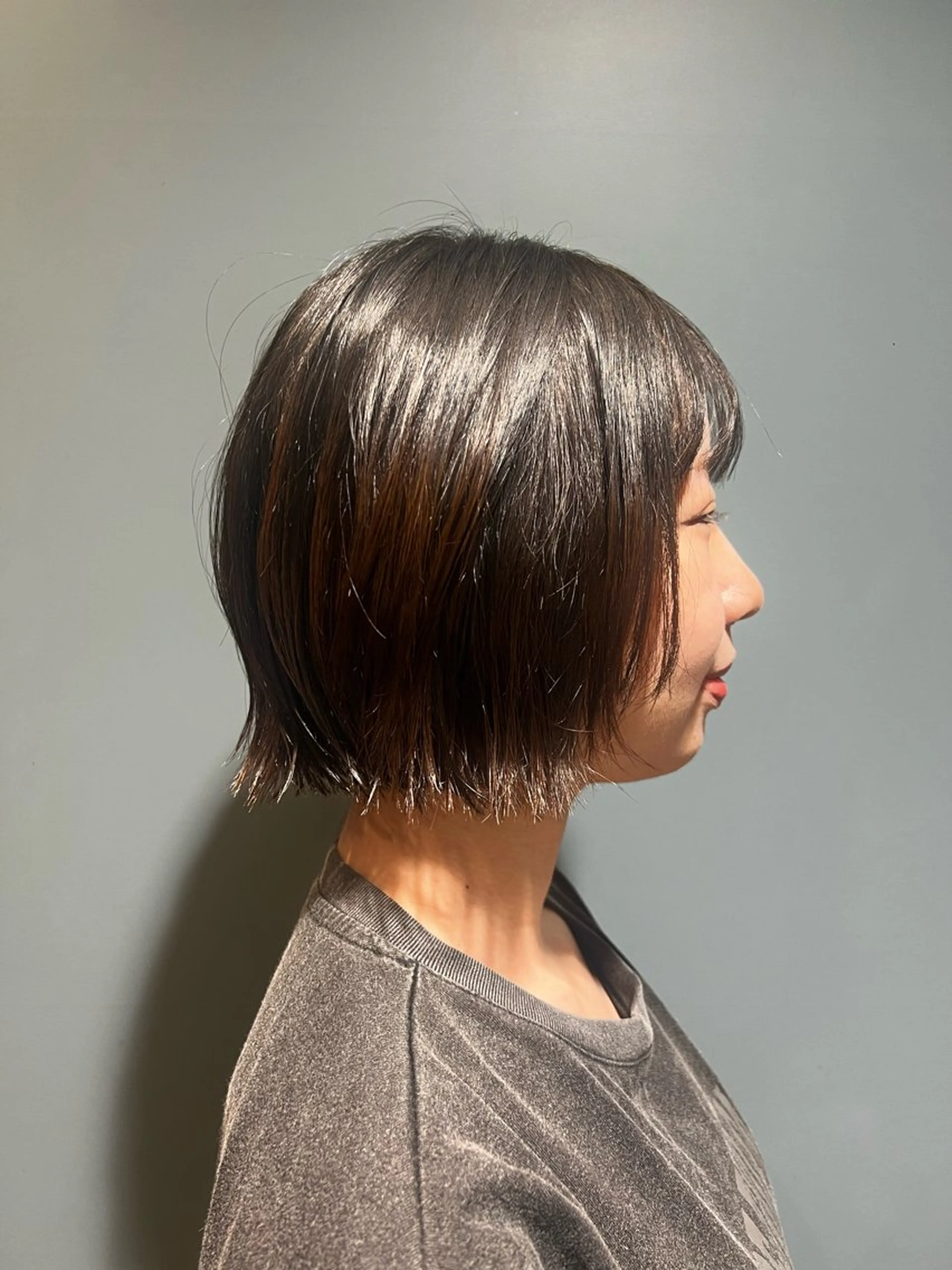 ミディアム カラー れいな🌼 ボブ･艶カラー🌼のヘアスタイル