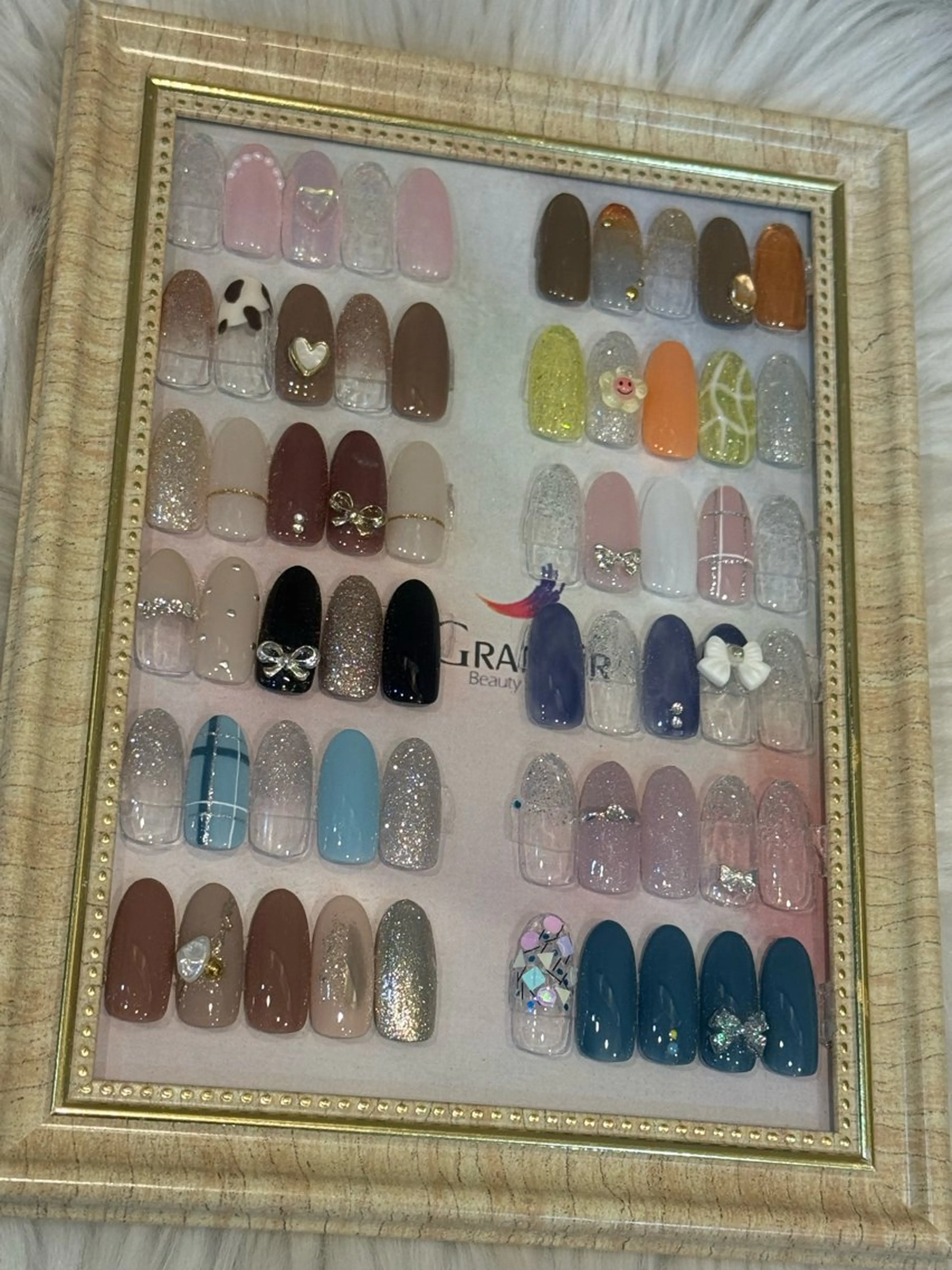 ネイル アートネイル Grandir しずくのネイルデザイン