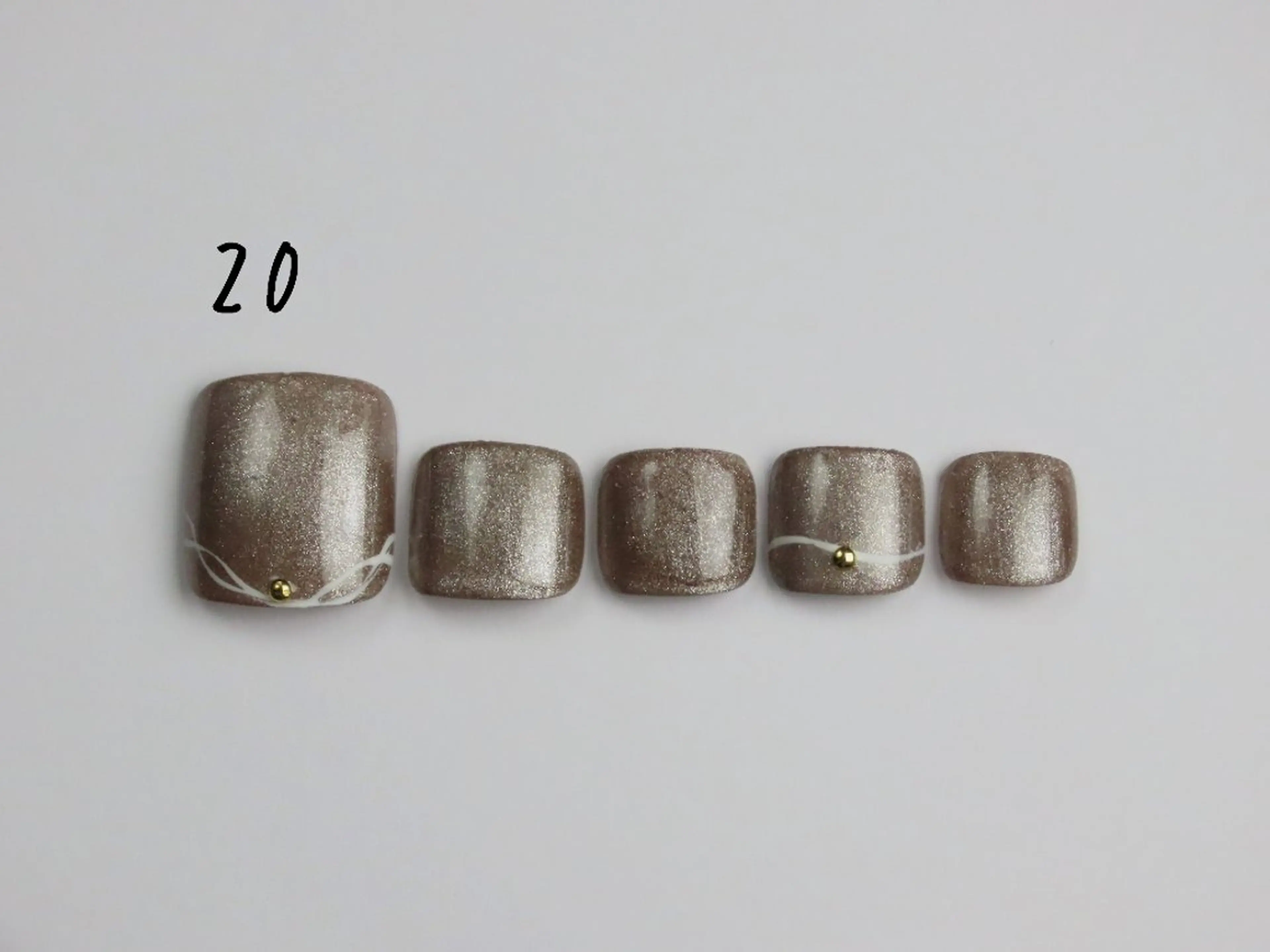 ネイル フットネイル 韓国美容ジェルネイル専門店Maum新潟店所属・Maum 新潟店のマツエク・マツパデザイン