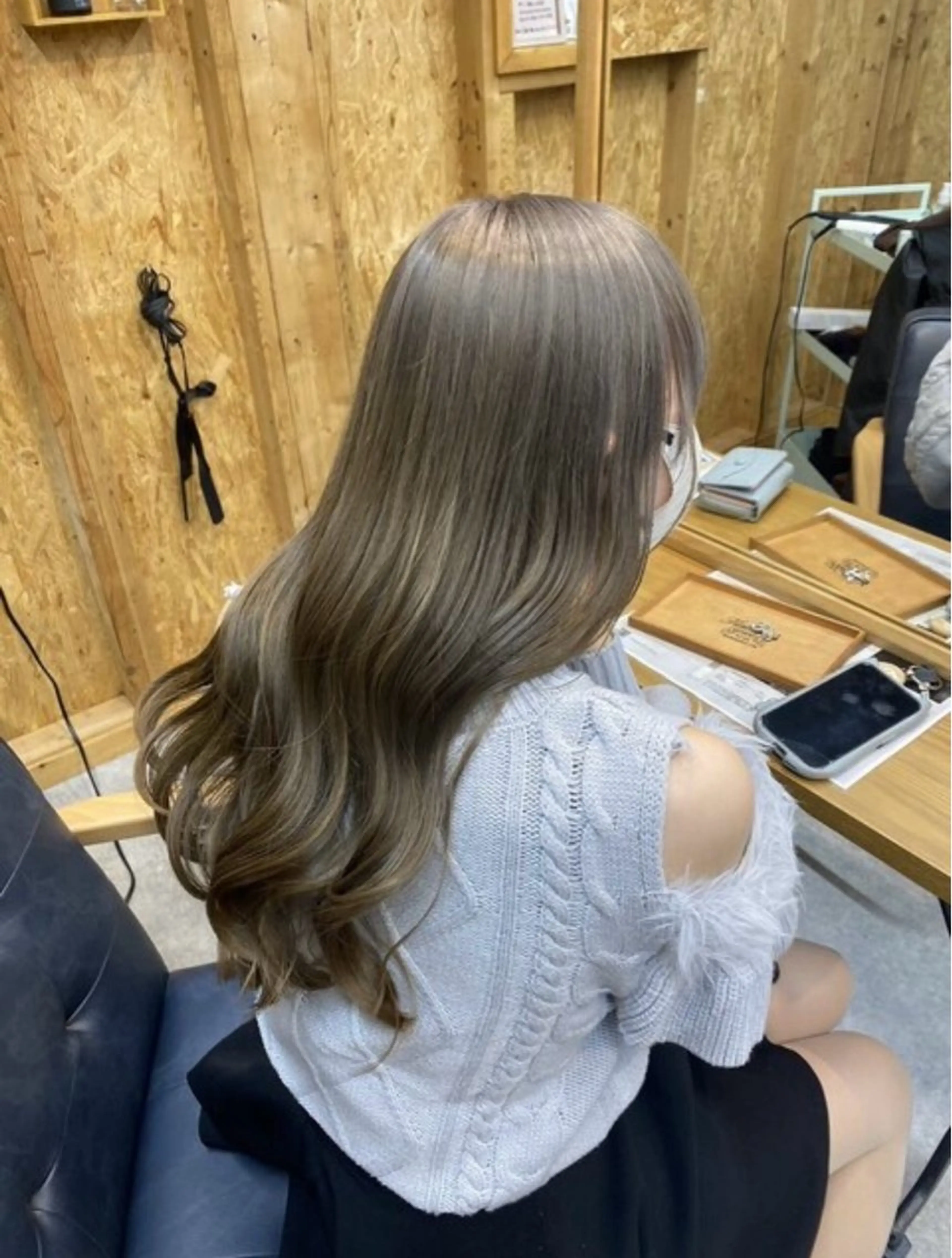 🌷モデル募集🌷ダブルカラー（ブリーチなし）＋【梅】バイカルテ3STEPトリートメント💛の写真