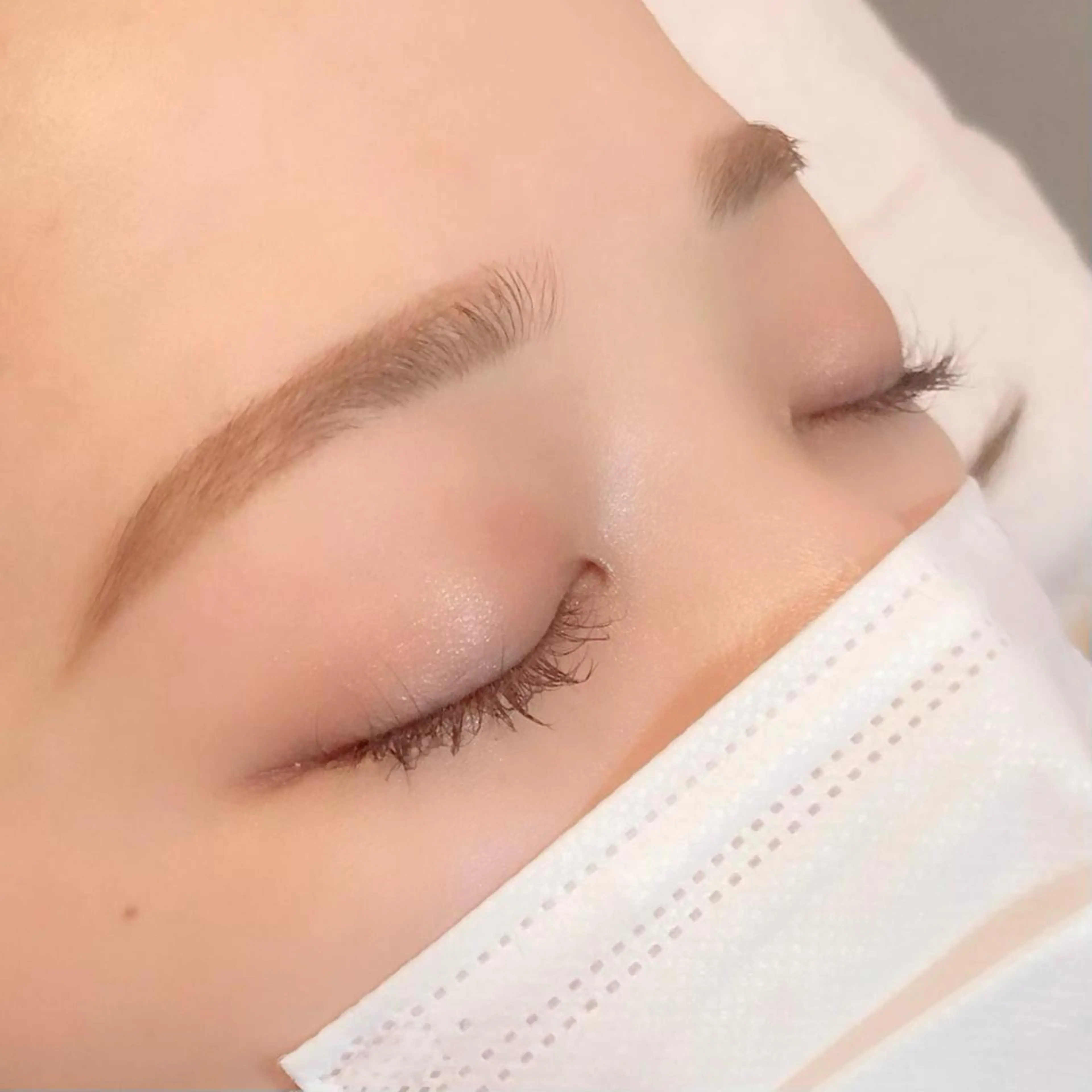 アイブロウ Mignon所属・mignon /栄のエステ・リラクイメージ