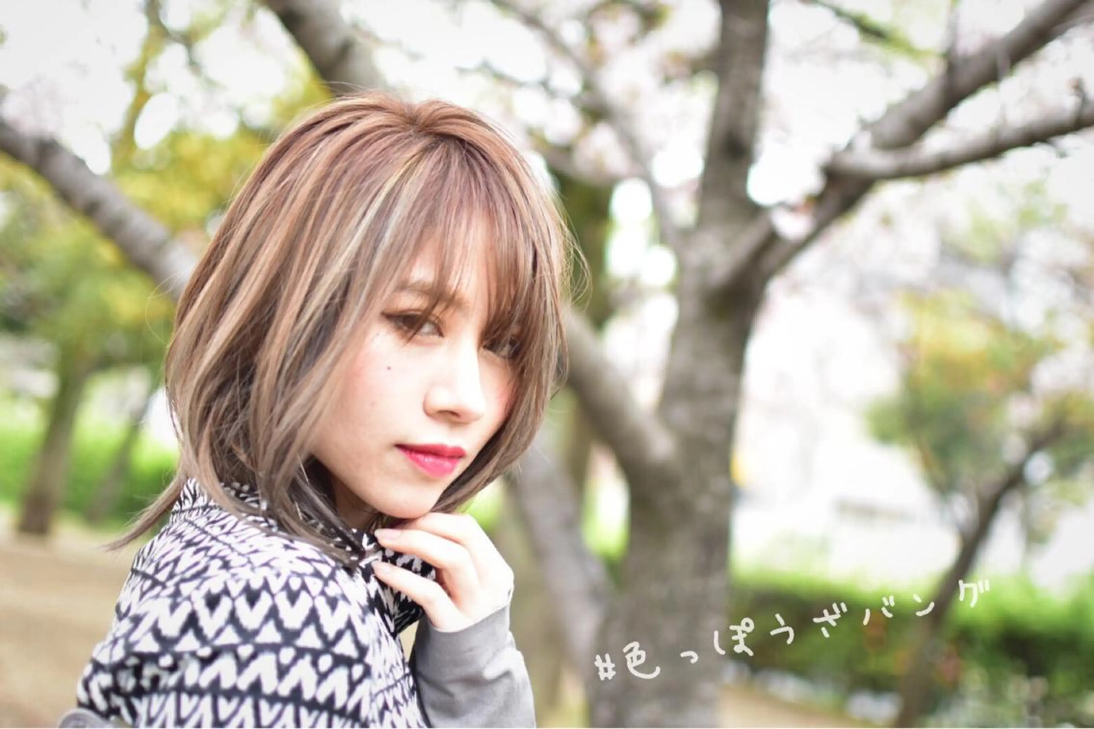 ミディアム カラー ヘアアレンジ ✖️リーアキト LEEAKITO✖️のヘアスタイル