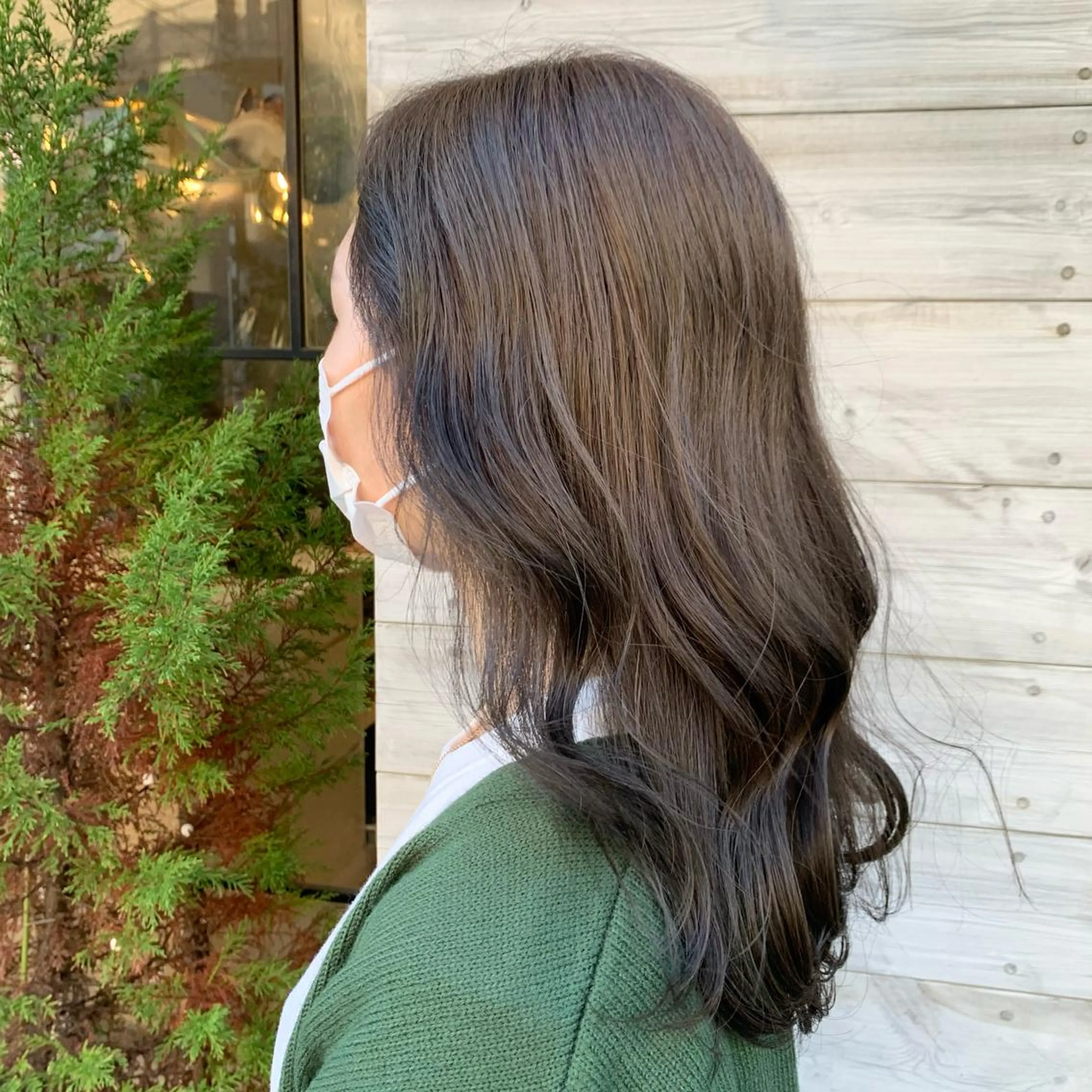 セミロング 柳川沙羅 🌿透明感カラーのヘアスタイル