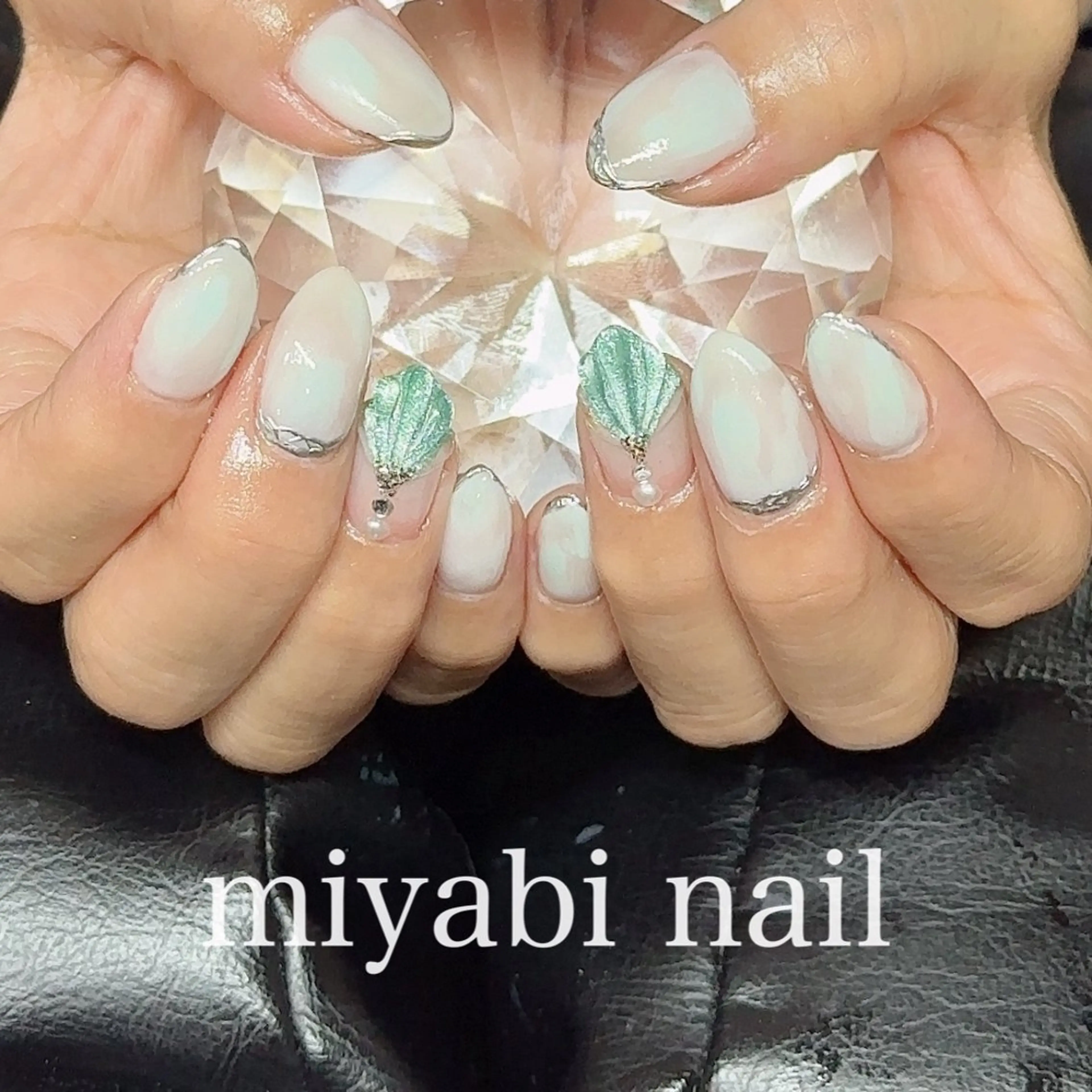 ネイル アートネイル ジェルネイル グリーン マグネットネイル 持ち込み ハンドネイル miyabi nail 桂川駅近くのネイルデザイン