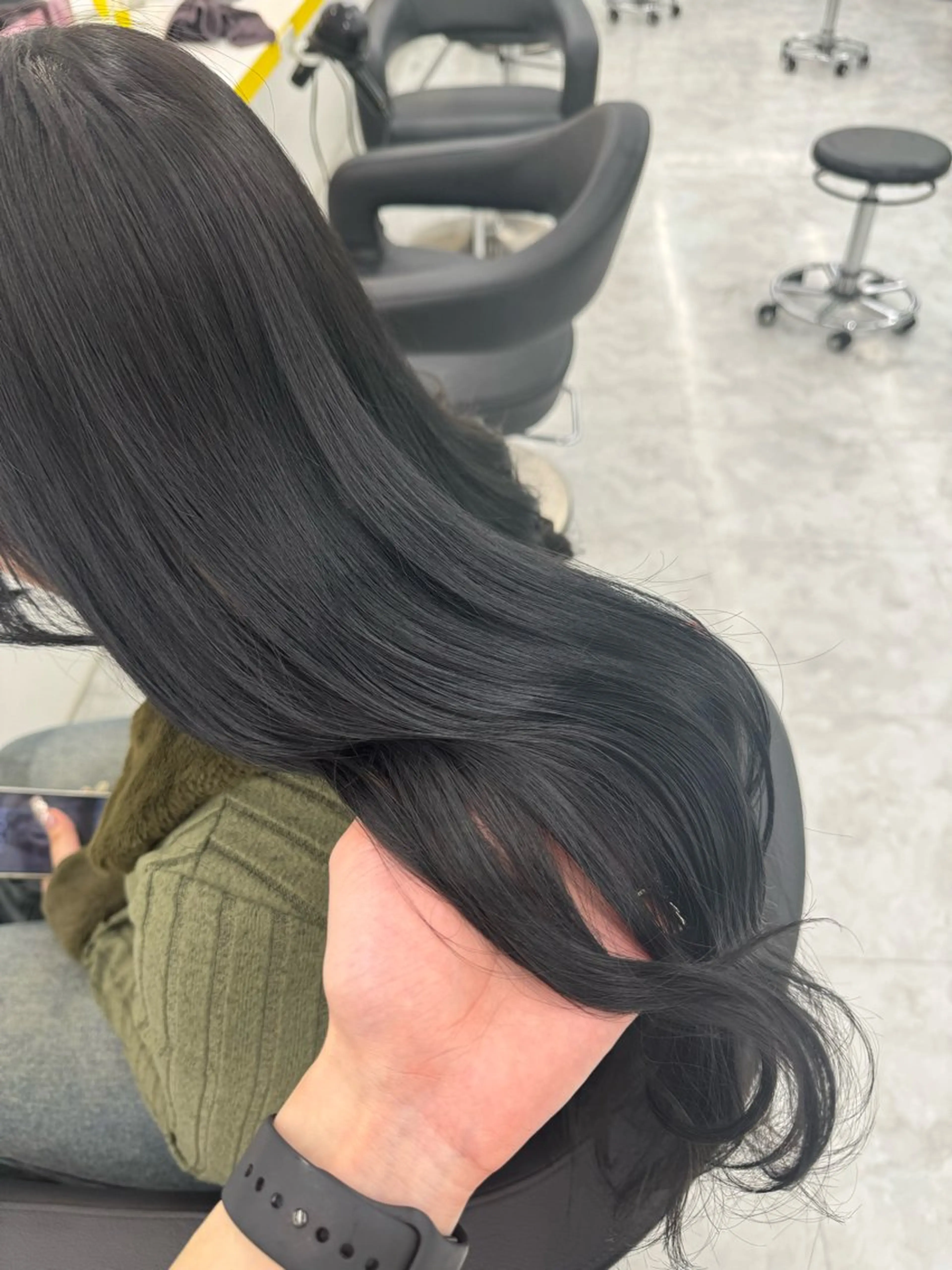 ロング カラー ヘアアレンジ 透明感カラー カット ヘアカラー トリートメント ☁️トレンド✖️ 透明感☁️りくのヘアスタイル