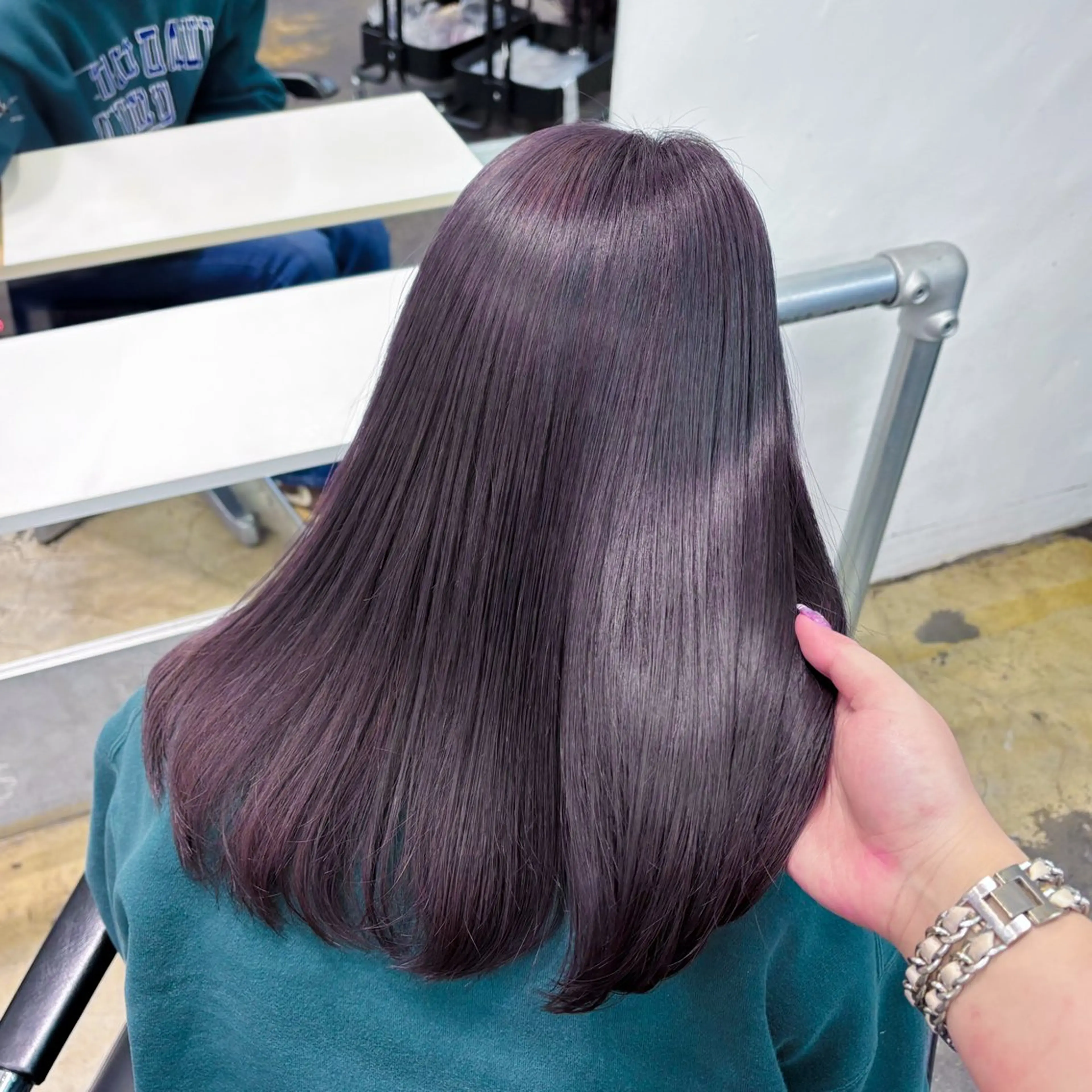 セミロング カラー ヘアアレンジ 🥀モテ暖色× エクステ🥀あかりのヘアスタイル