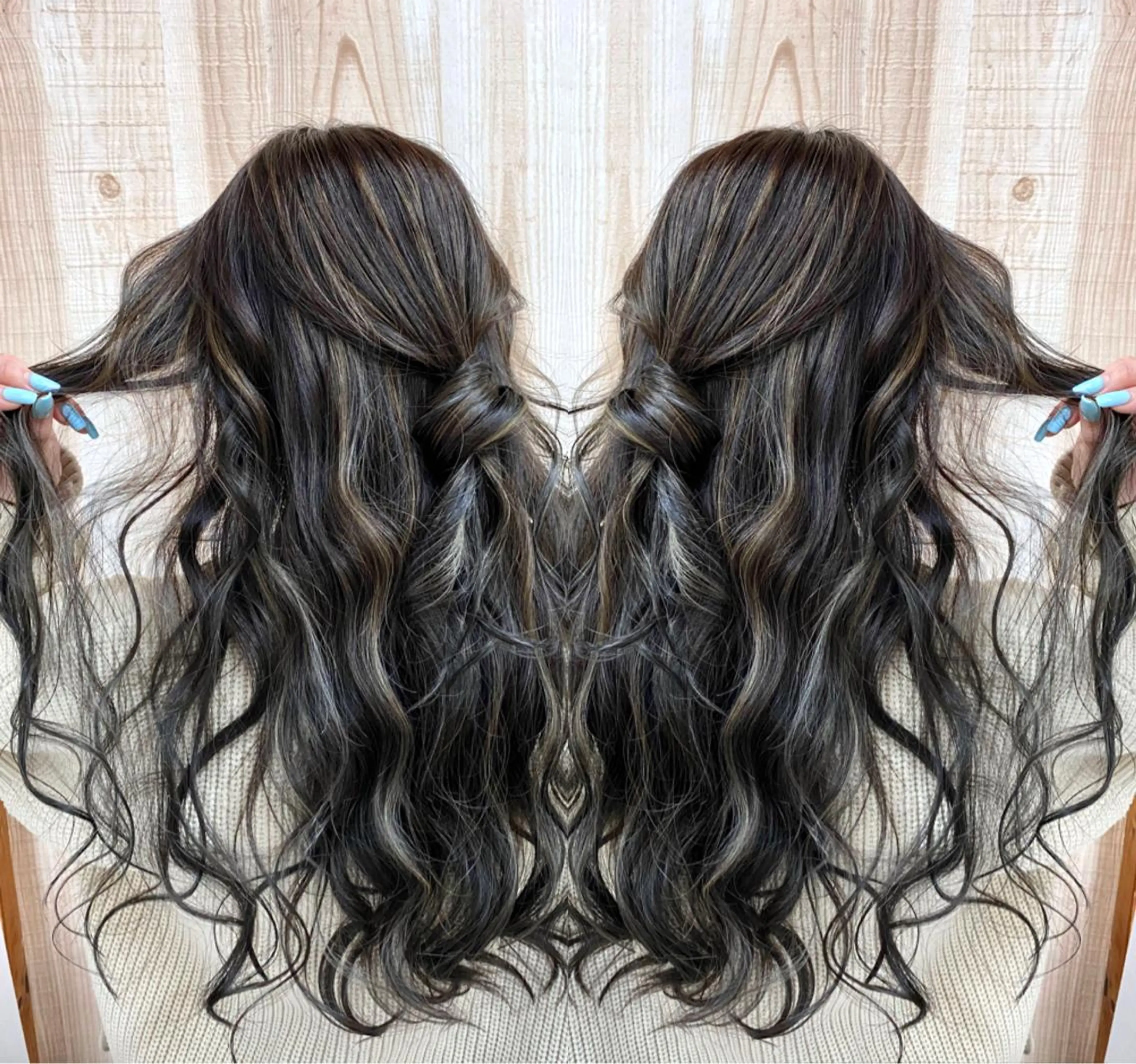 ロング カラー カット ヘアカラー トリートメント 山崎 翼のヘアスタイル