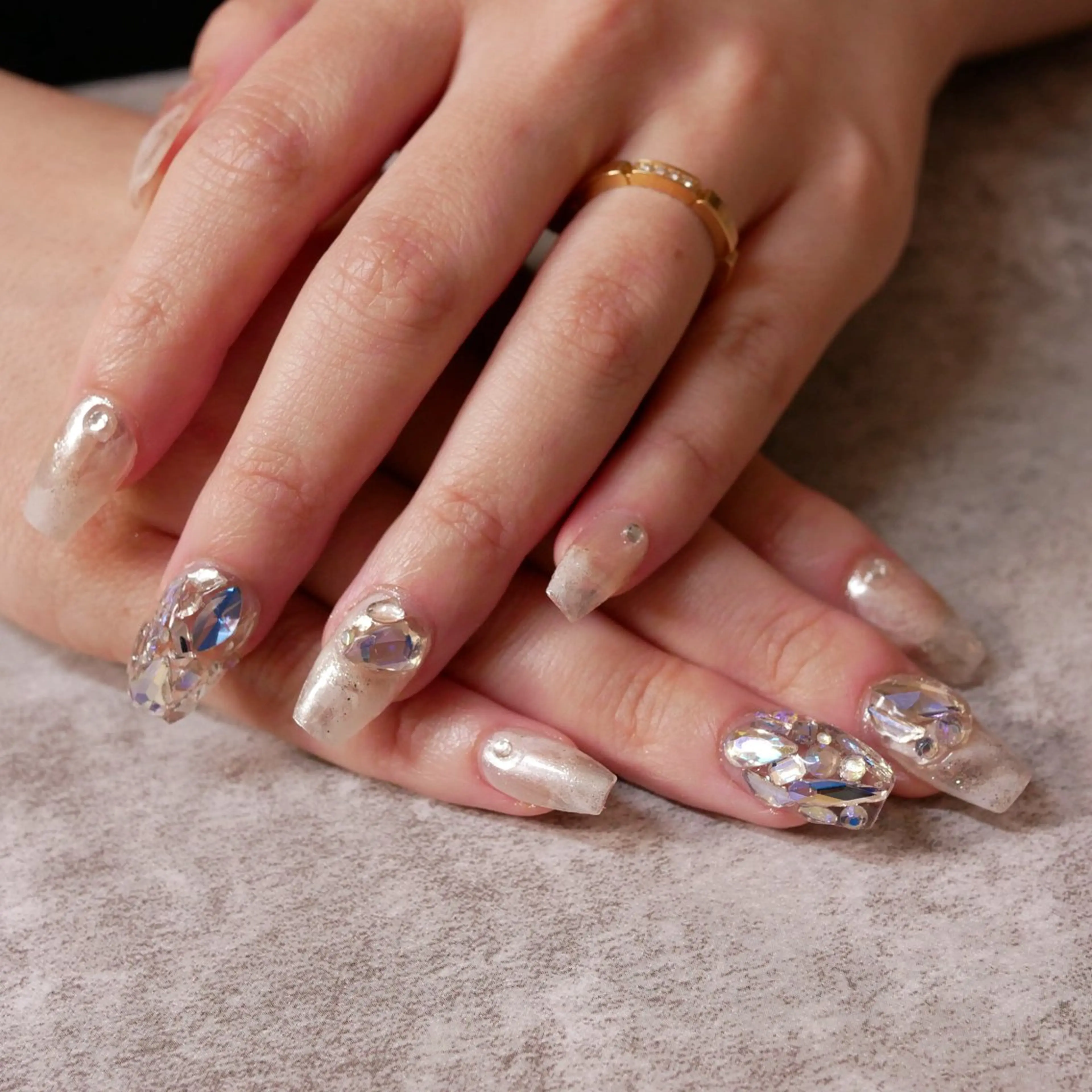 MAX LIMITLESSの写真