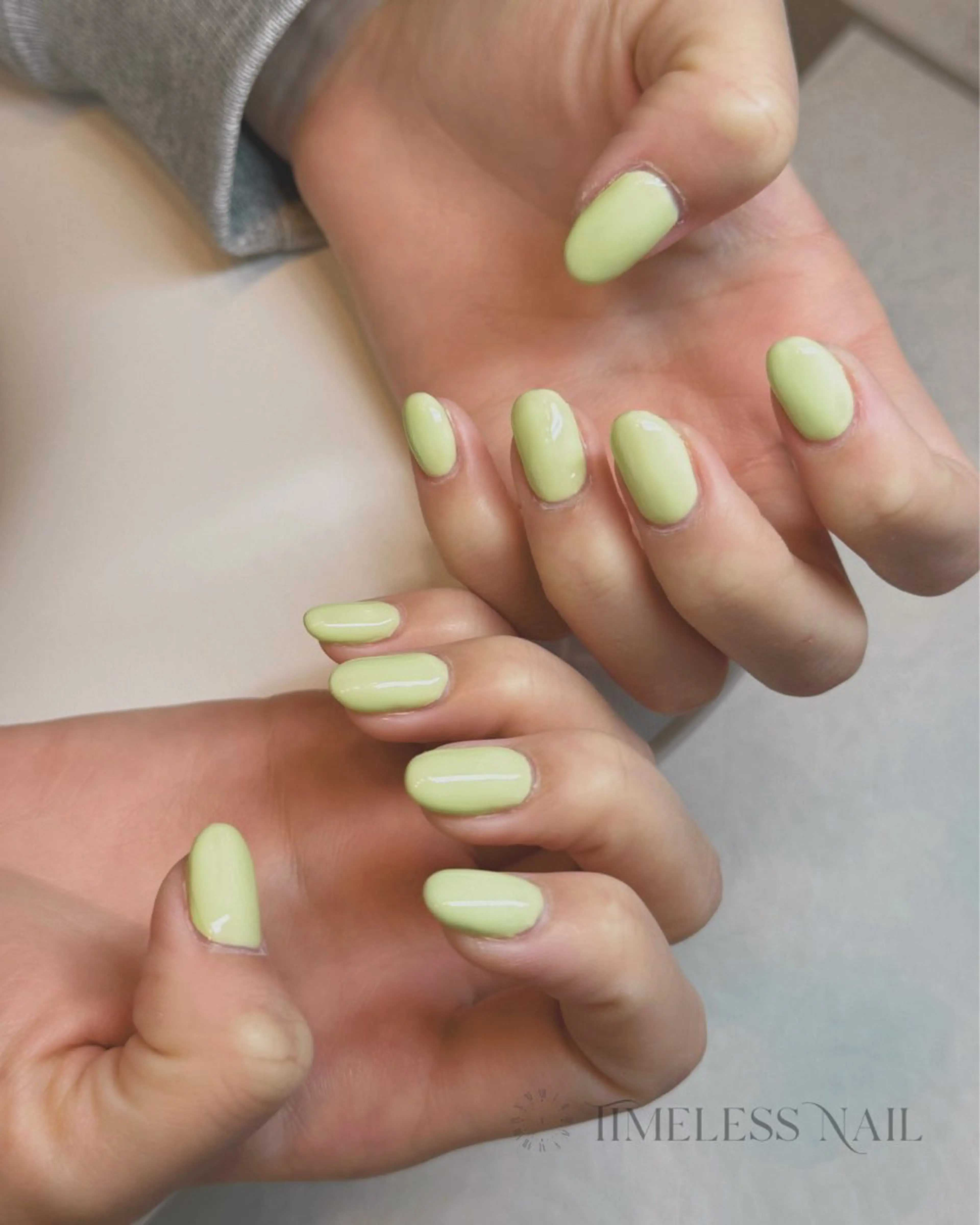 ネイル TIMELESS 🤍Nagisaのネイルデザイン