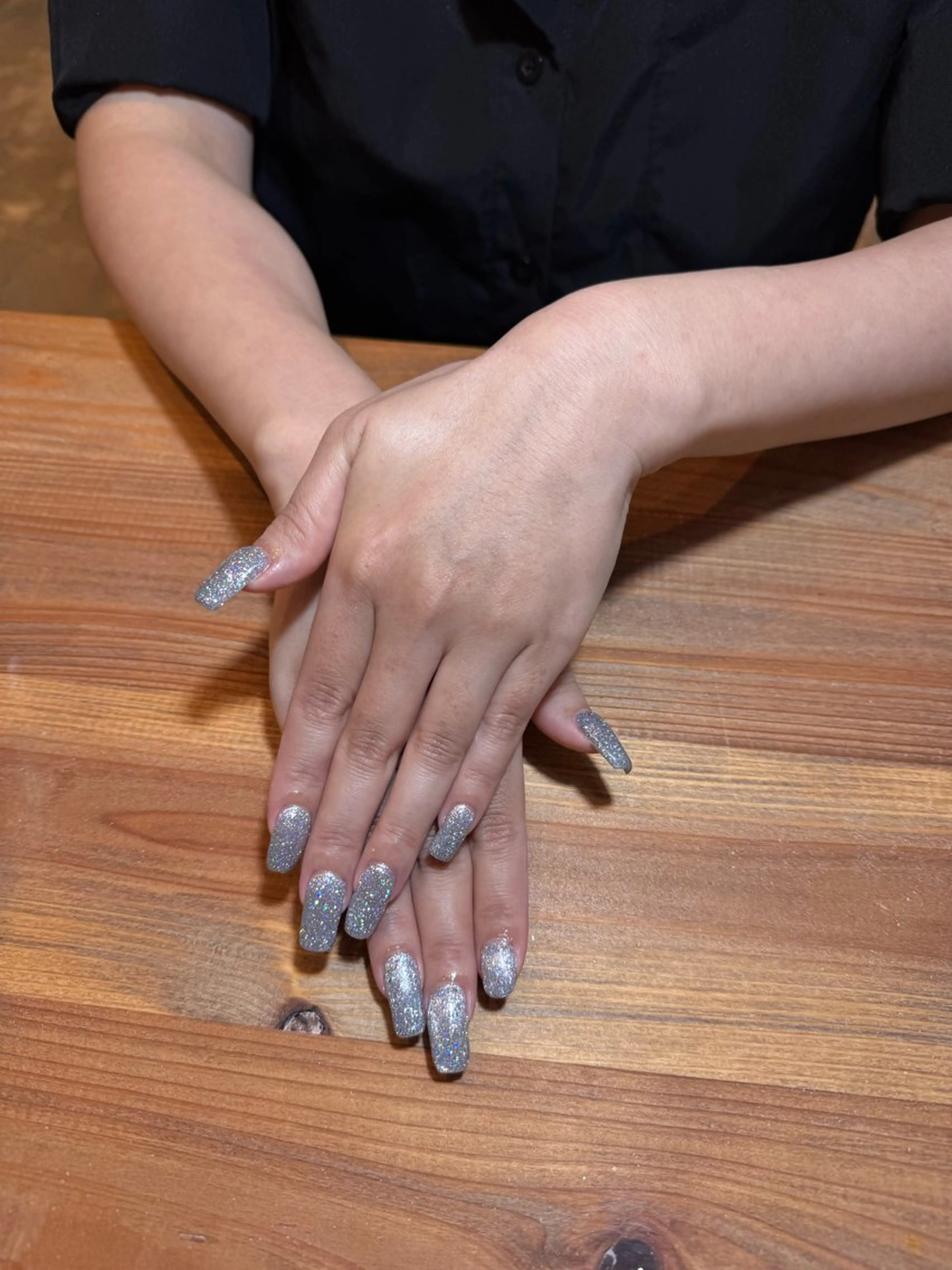 ネイル ホログラムネイル キラキラネイル ラメ(グリッター) ワンカラーネイル ハンドネイル Nes.nail&eyelash沖縄所属・Nes.nail 那覇松山のネイルデザイン