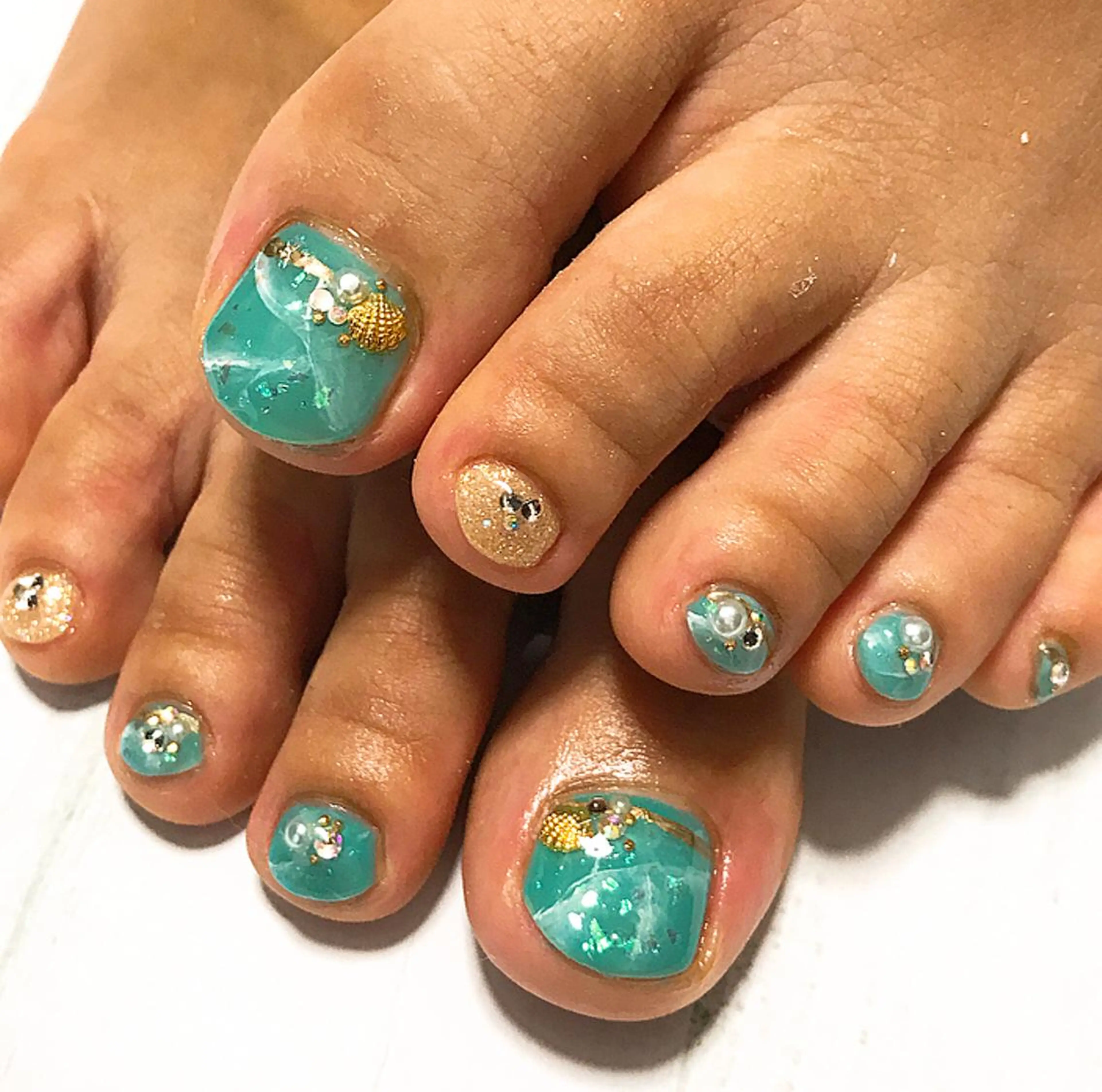 ネイル 石野 広佳のネイルデザイン