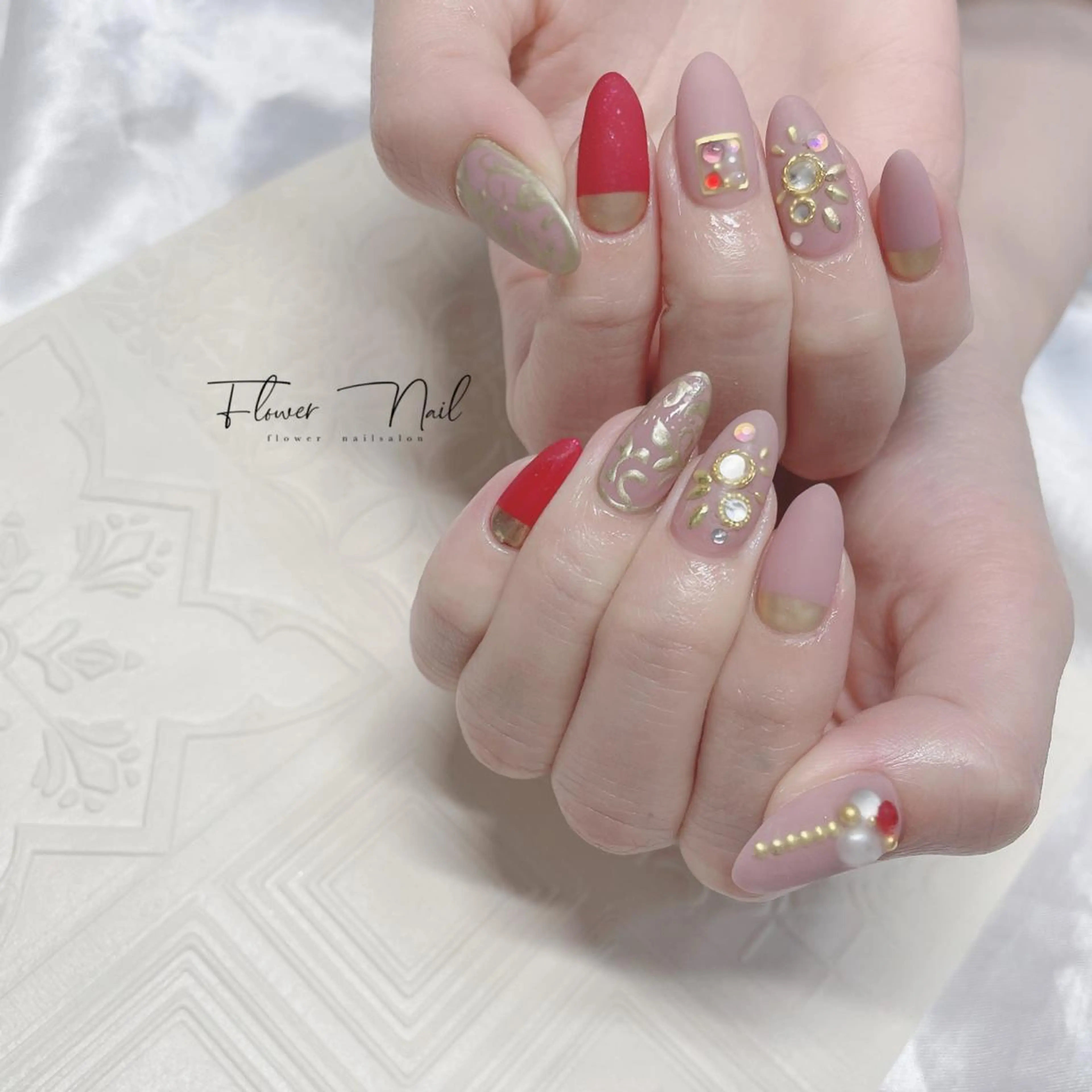ネイル flower nailsalon所属・Flower nailのネイルデザイン