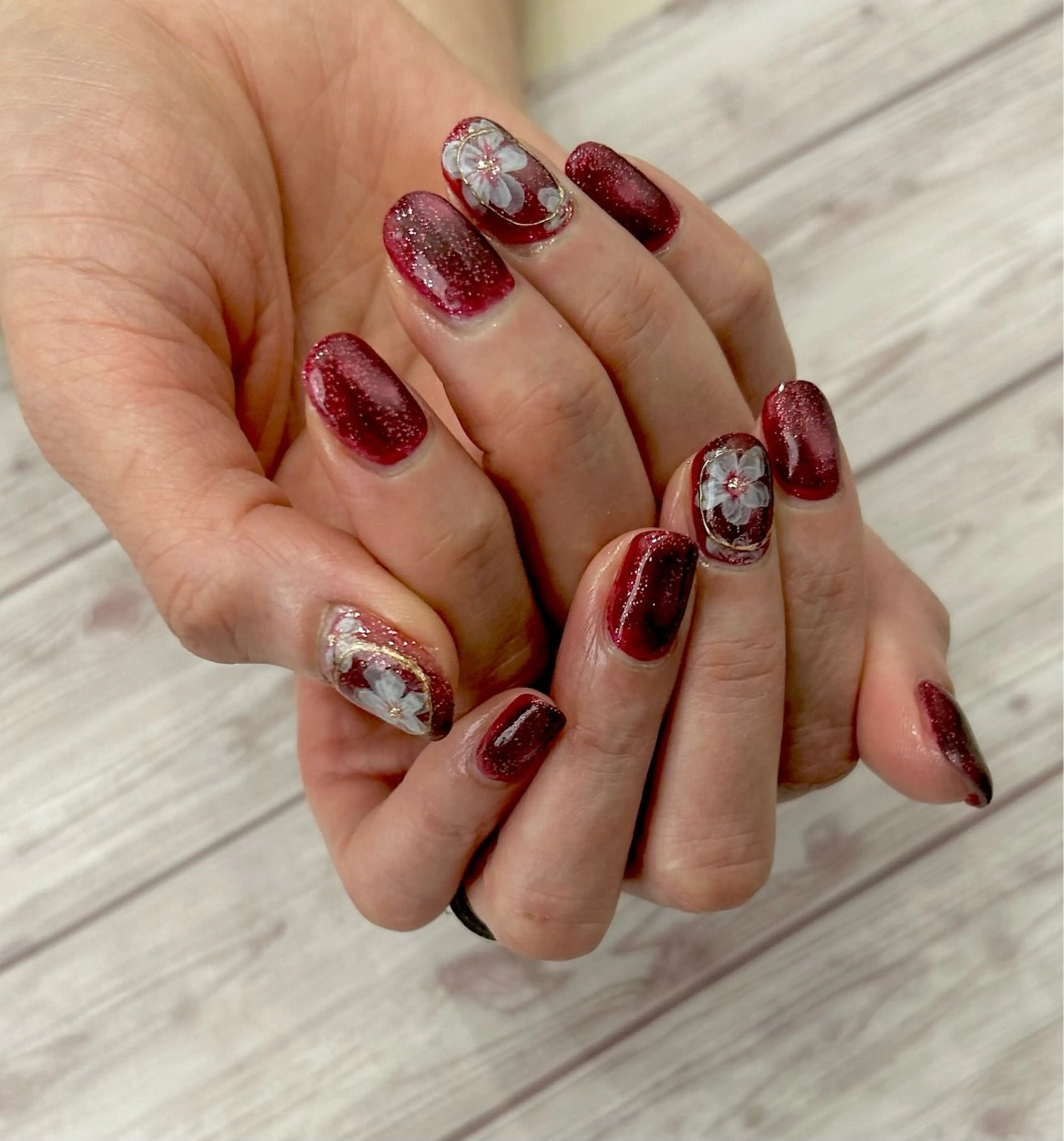 ネイル アートネイル マグネットネイル ハンドネイル MYu Beauty Salon YURIのネイルデザイン