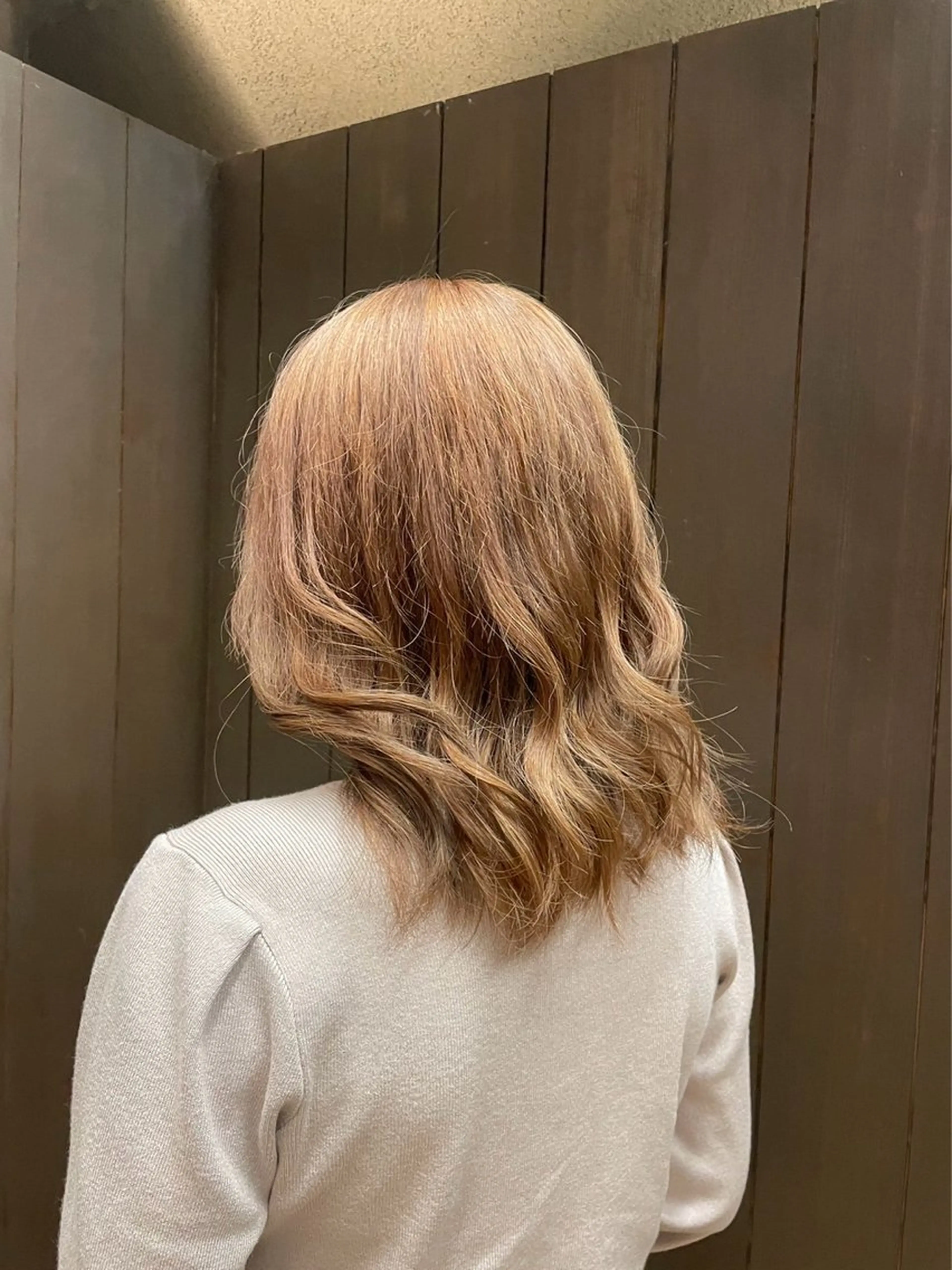 セミロング カラー ベージュカラー ミルクティーベージュ 朝斗/ブリーチなし ・Wカラー・エクステのヘアスタイル