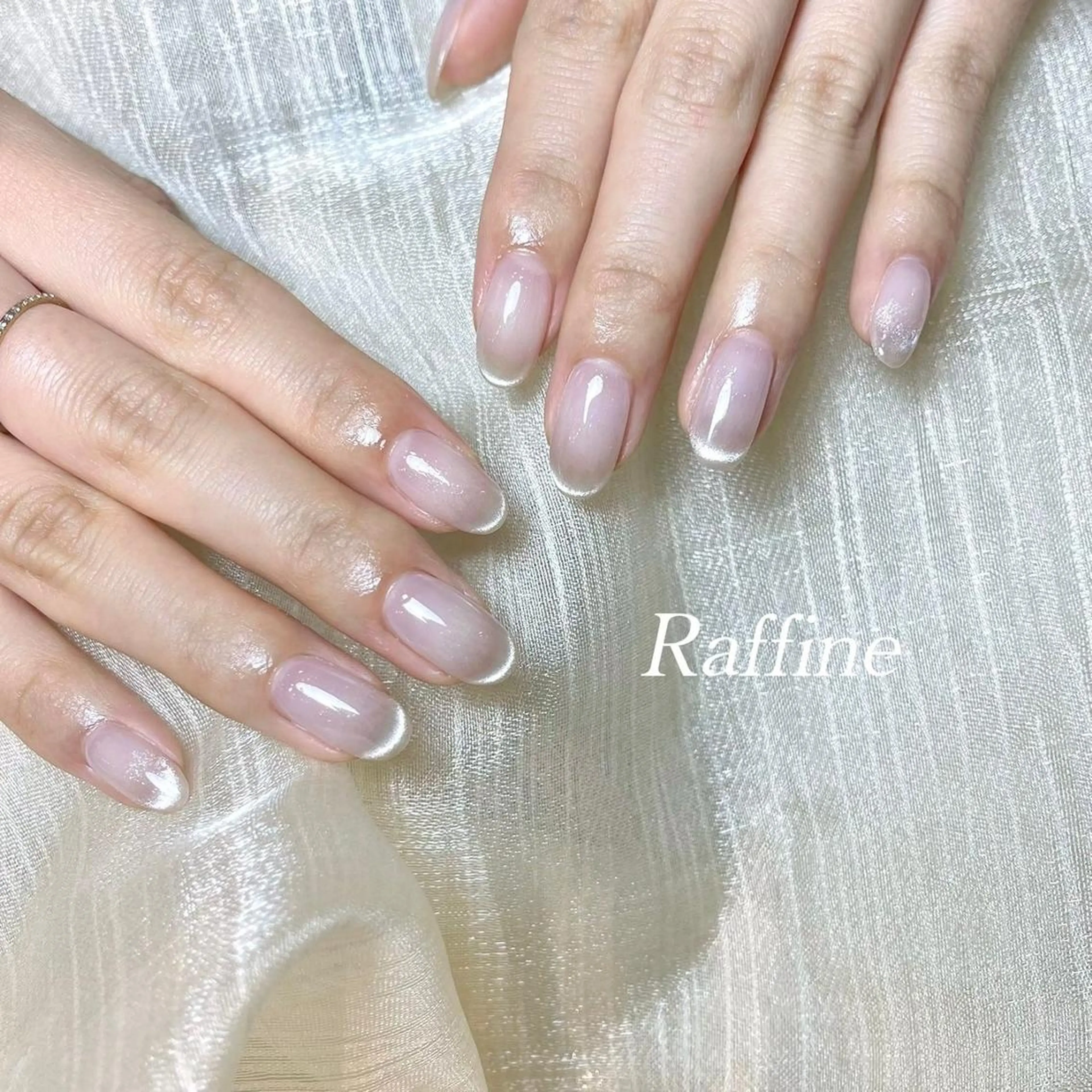 ネイル RAFFINE 月🦋🩵のネイルデザイン