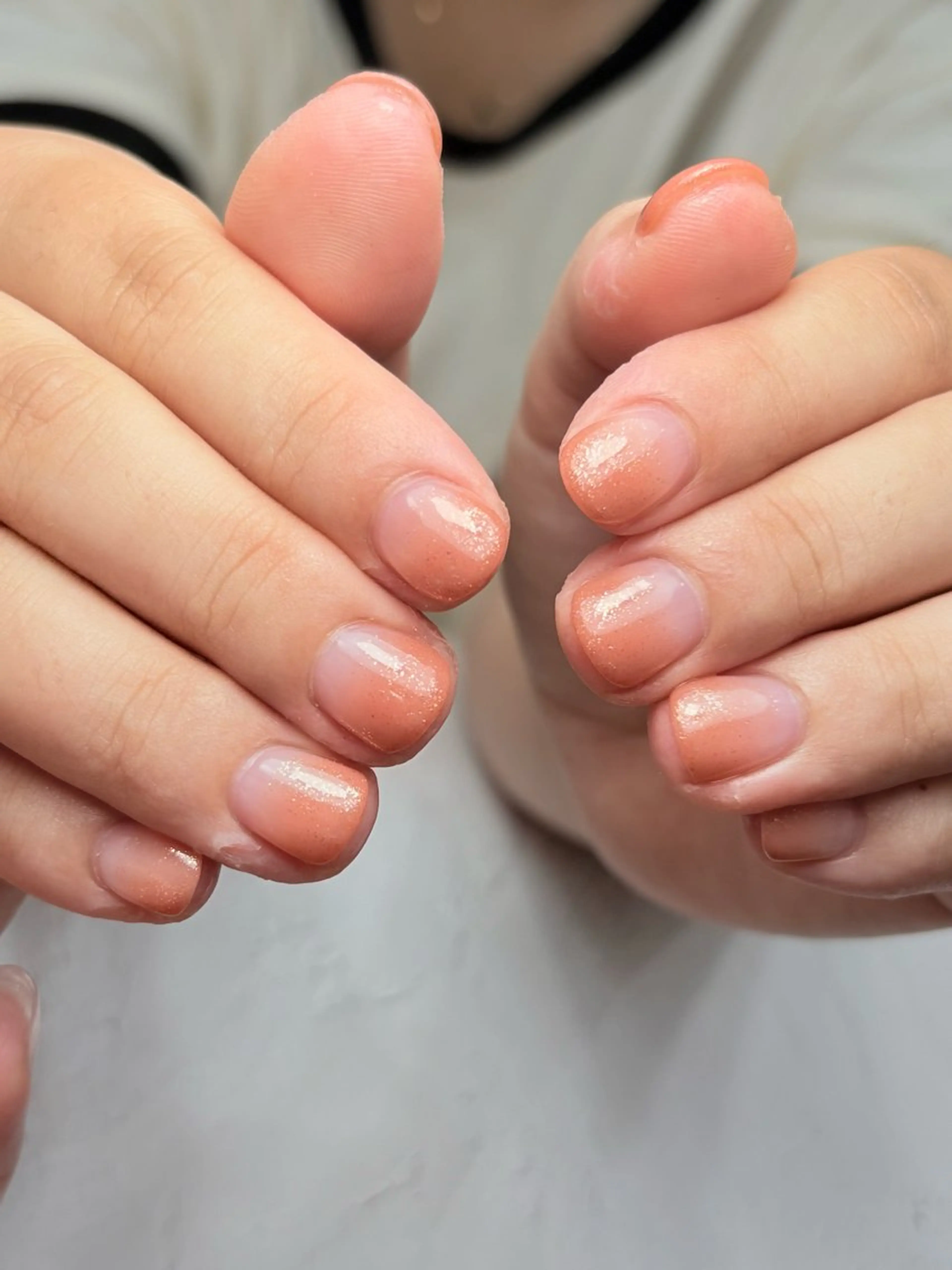 ネイル グラデーション ラメ(グリッター) オフィスネイル ワンカラーネイル ピンク Natuleaナチュリア所属・深爪矯正自爪育成専門 natuleaのネイルデザイン