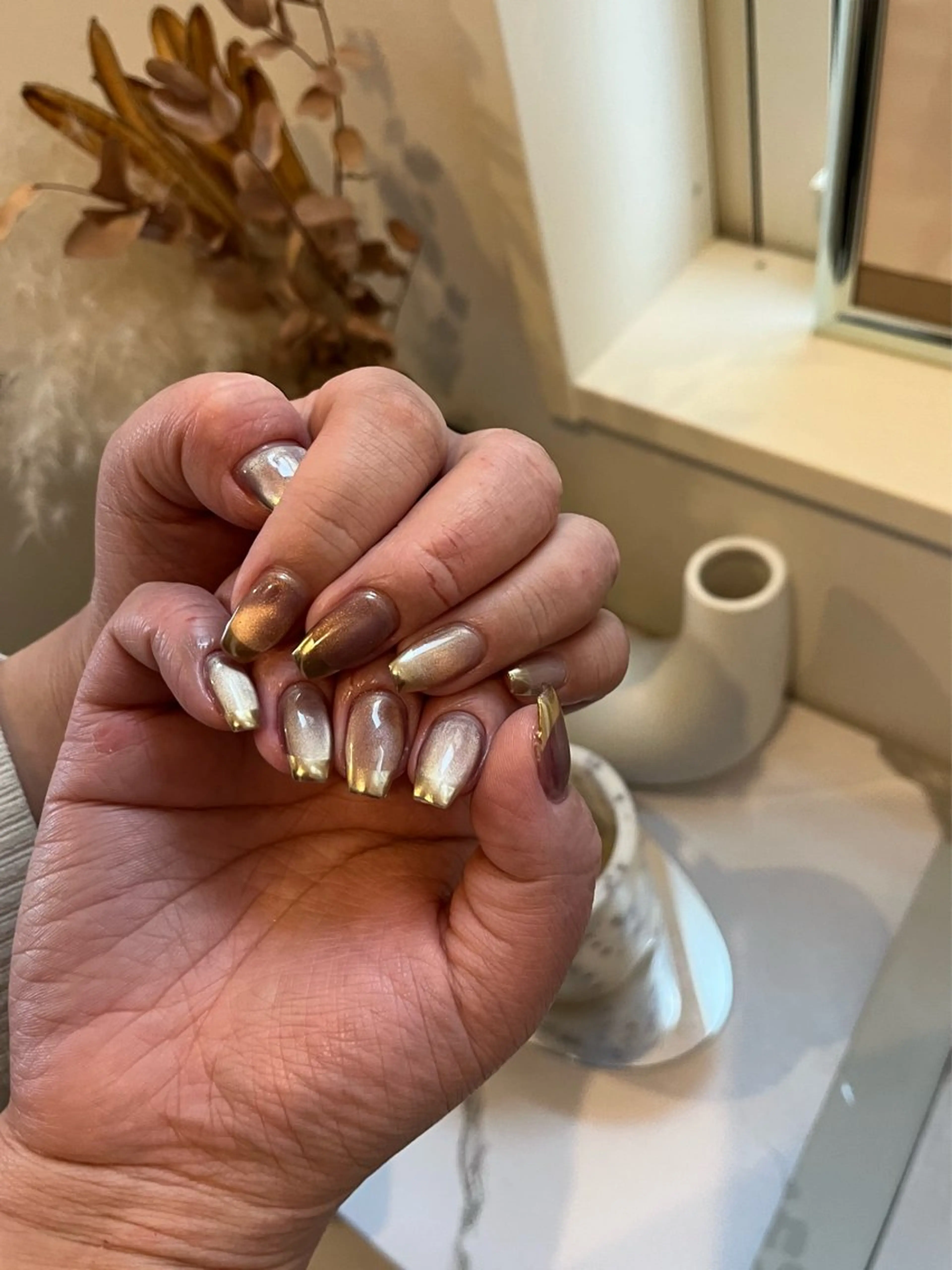 ネイル マグネットネイル S. SAYAのネイルデザイン