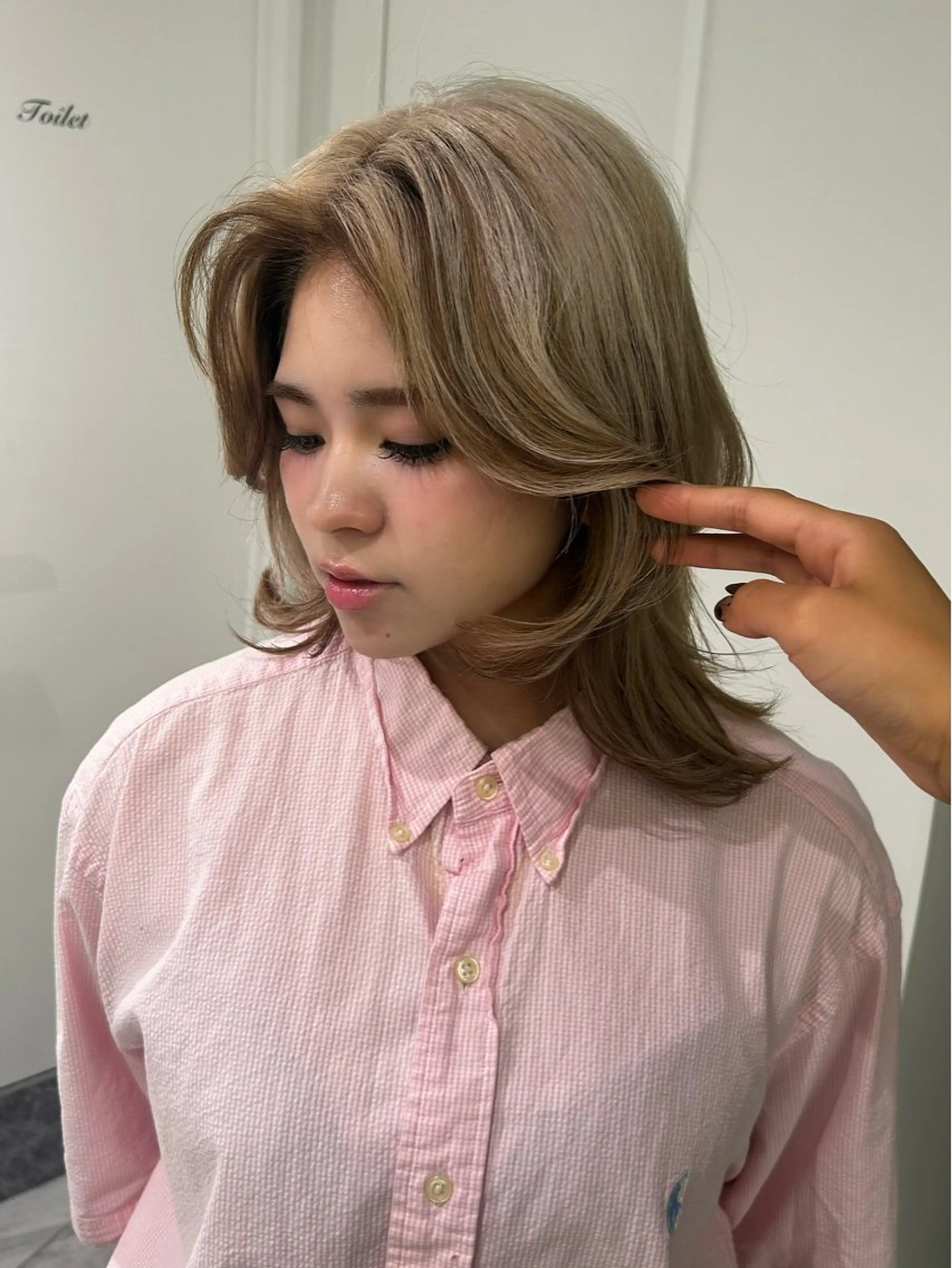 カラー レイヤー／マツエク 💋𝑨𝑵𝑵𝑨のヘアスタイル