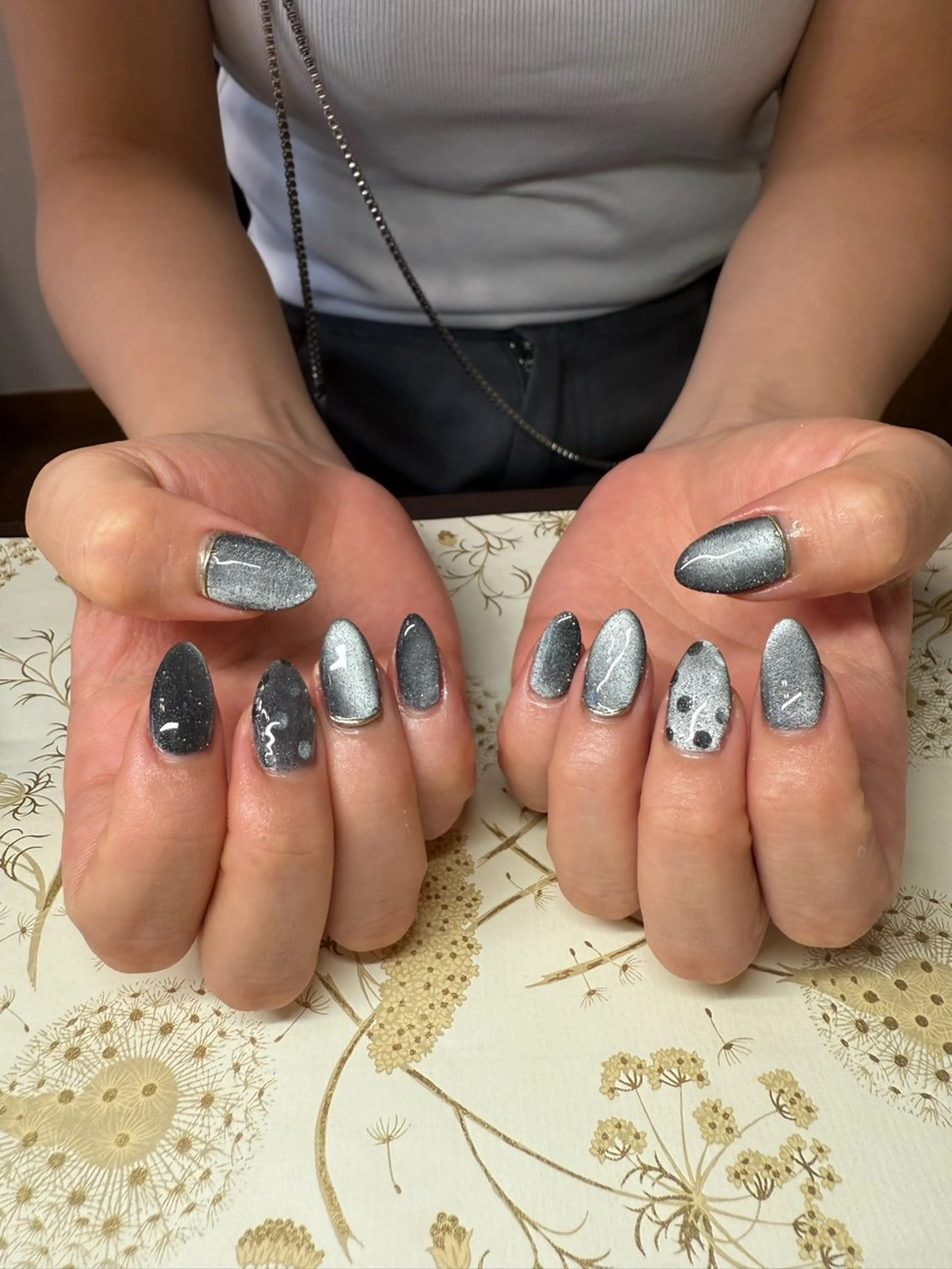 ネイル ドット ハンドネイル miel nailのネイルデザイン