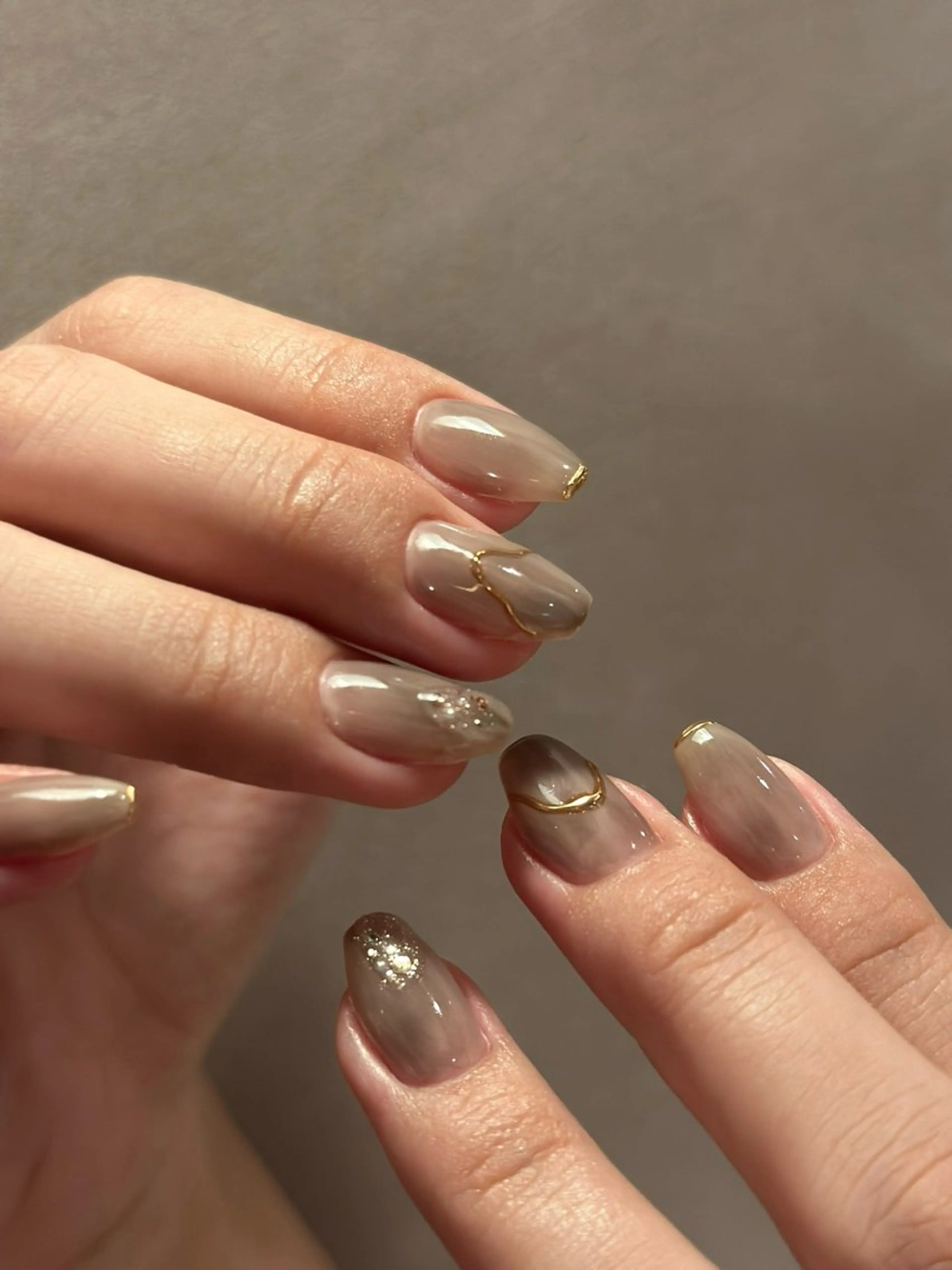 ネイル ニュアンスネイル aoi .のネイルデザイン