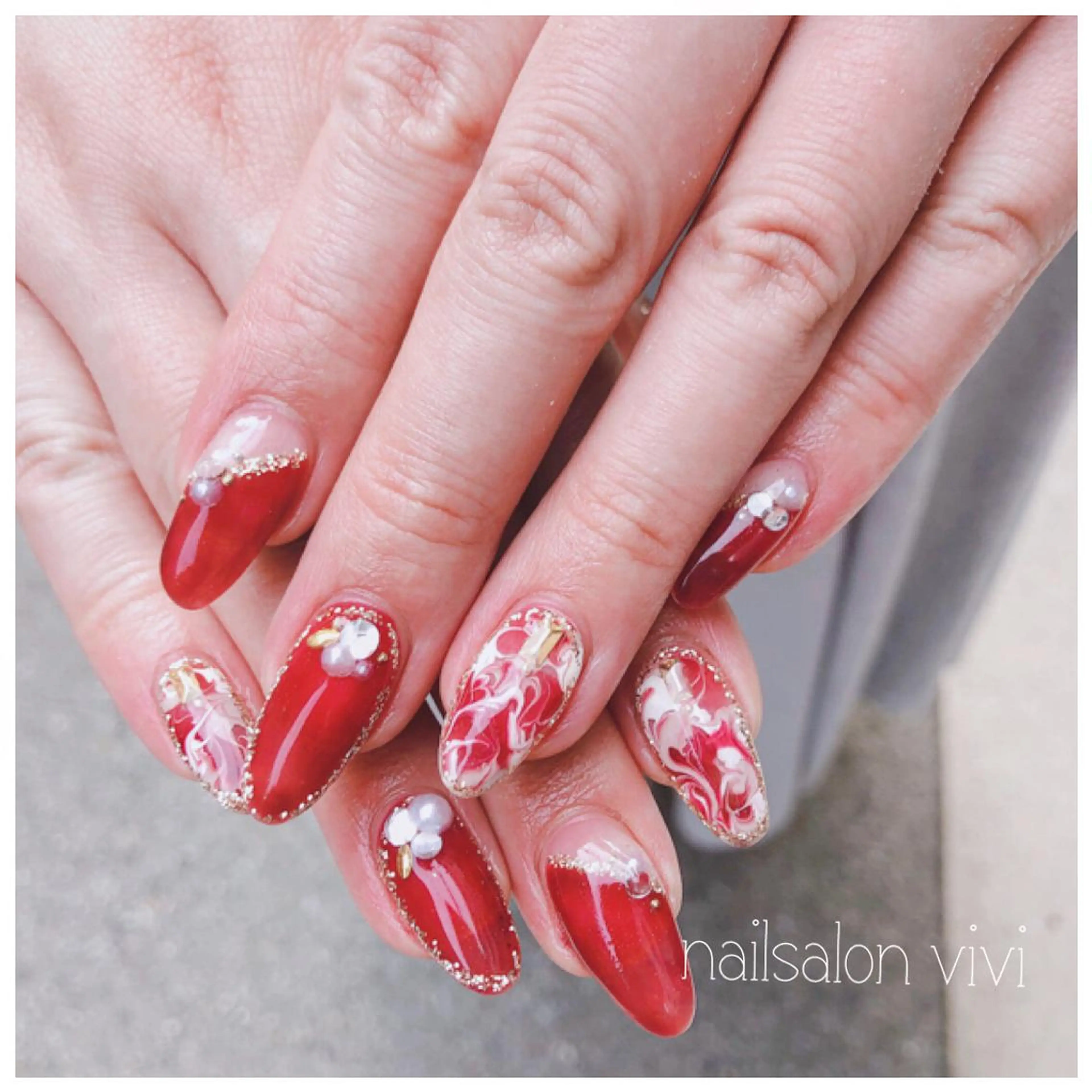 ネイル ＶＩＶＩ nailsalonのネイルデザイン