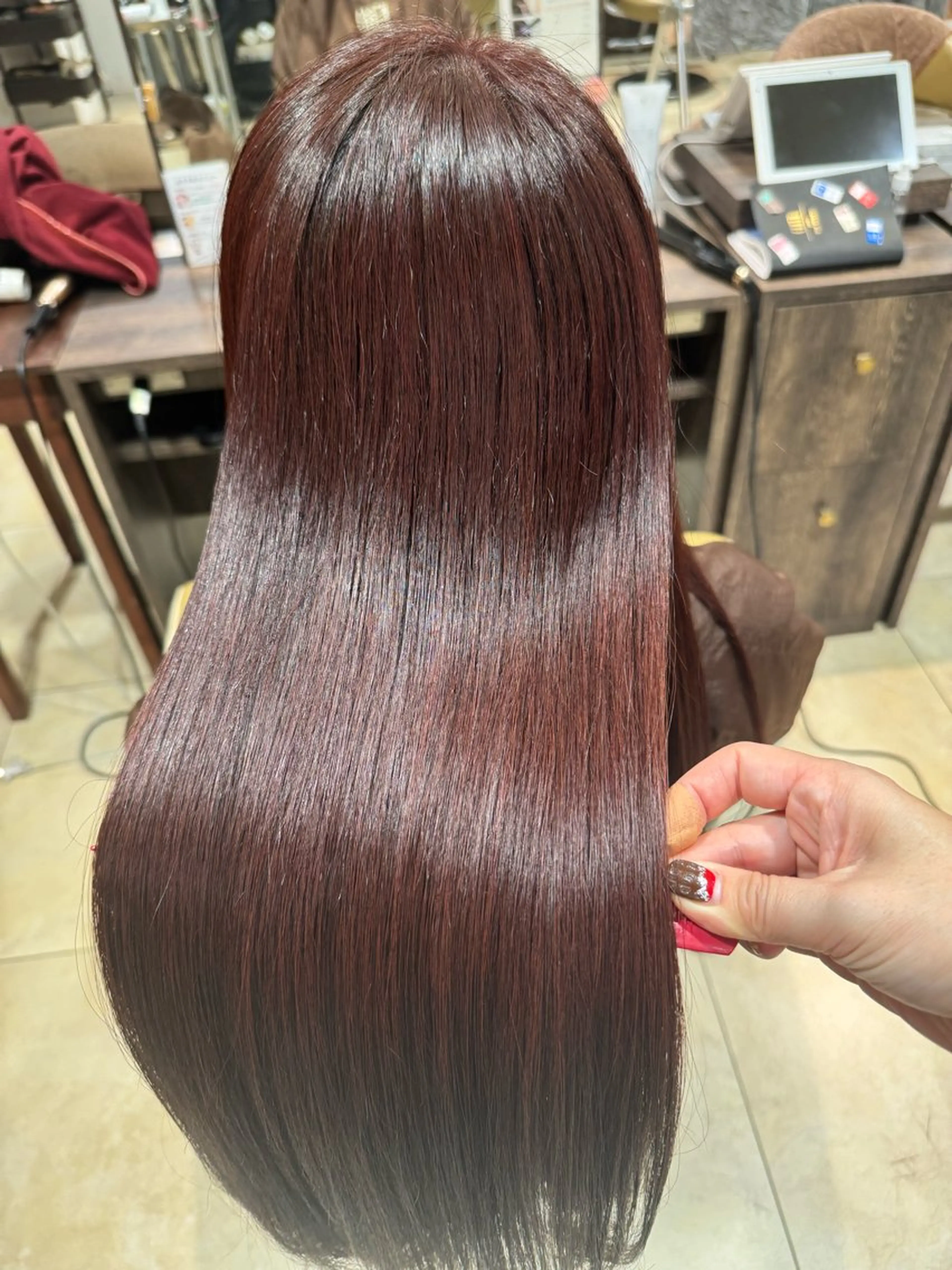 ロング カラー 髪質改善 服部 路代のヘアスタイル