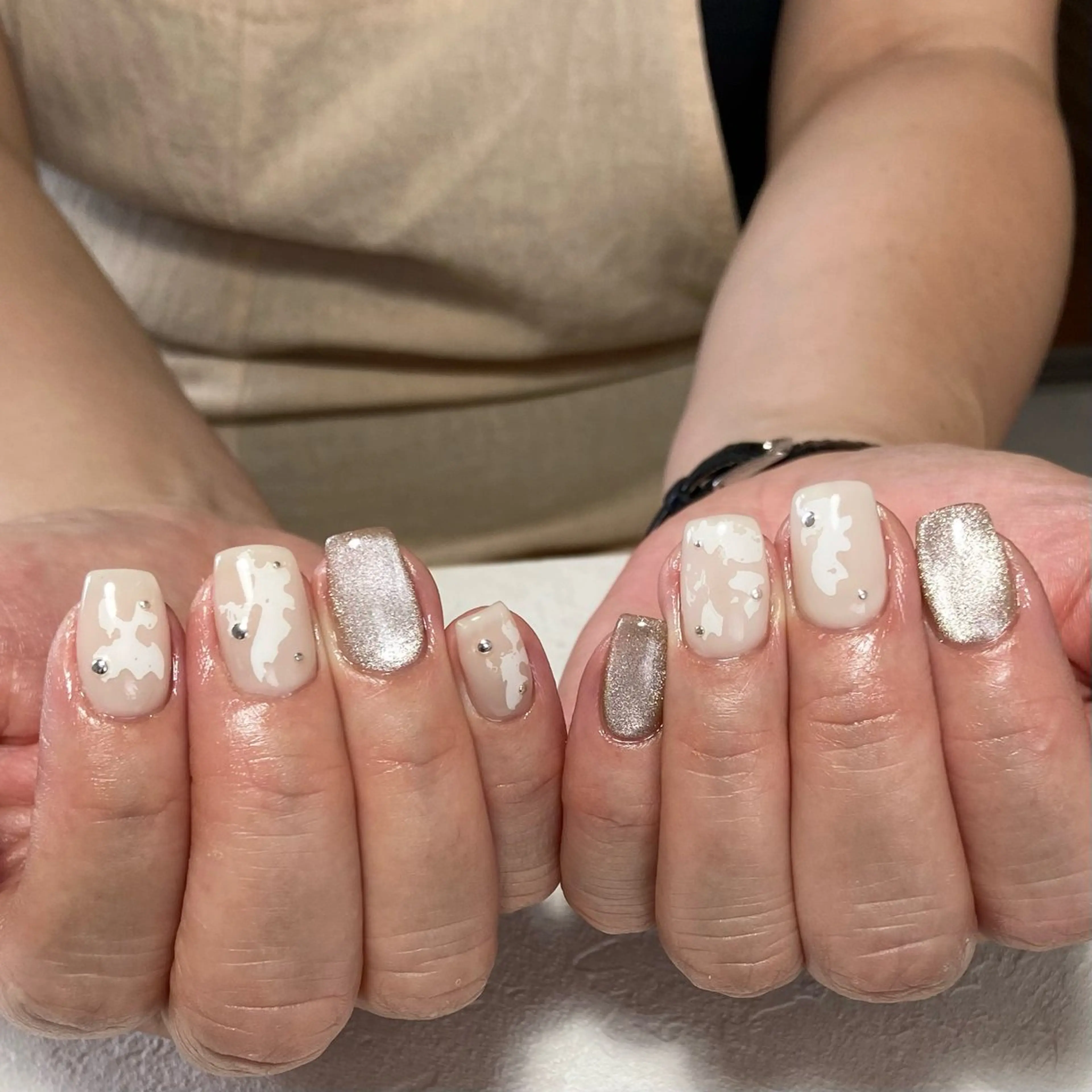 ネイル ハンドネイル 甲府昭和甲斐 ネイルサロン　IROのネイルデザイン