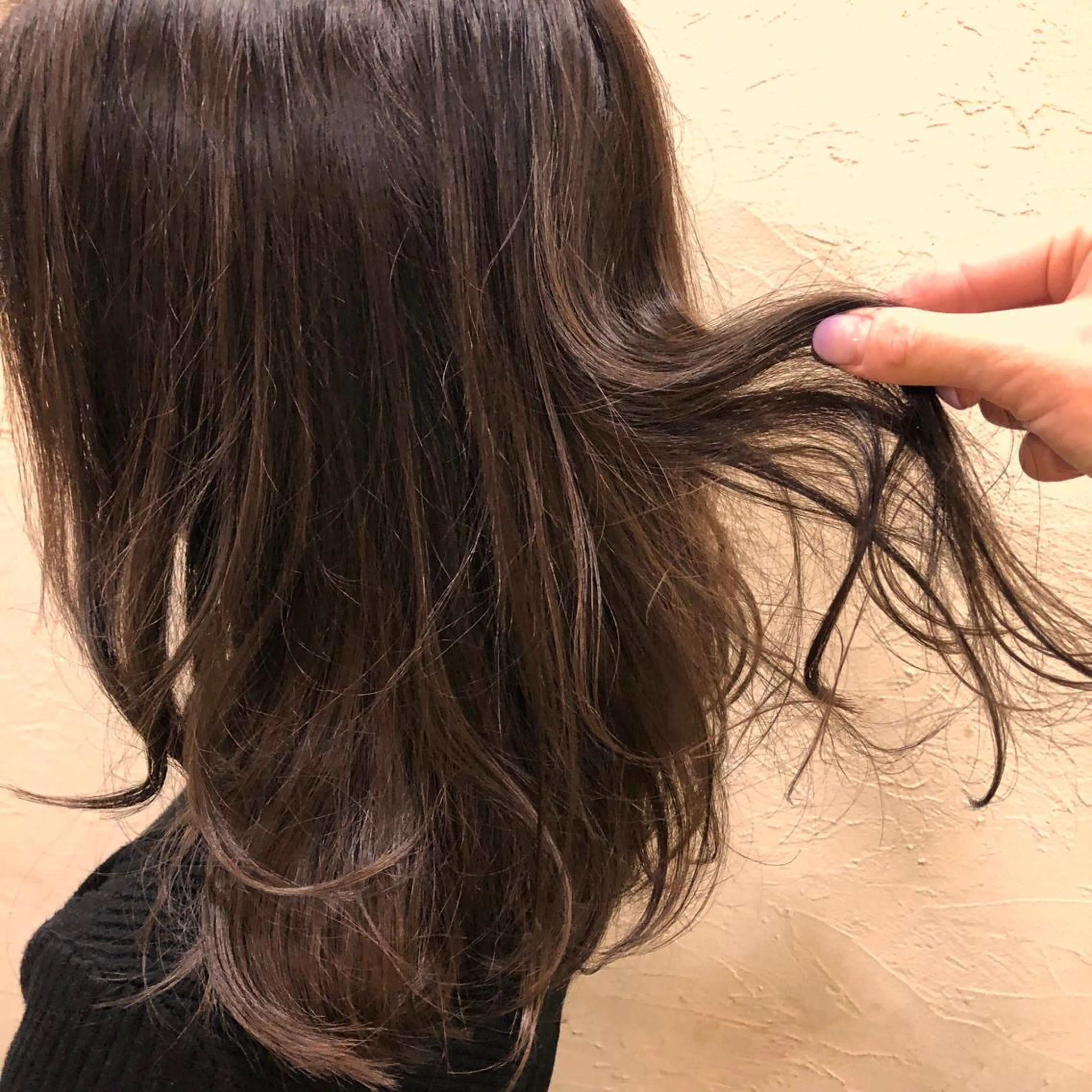 ミディアム カラー ヘアカラー トリートメント ENIF ヤマグチアツコのヘアスタイル