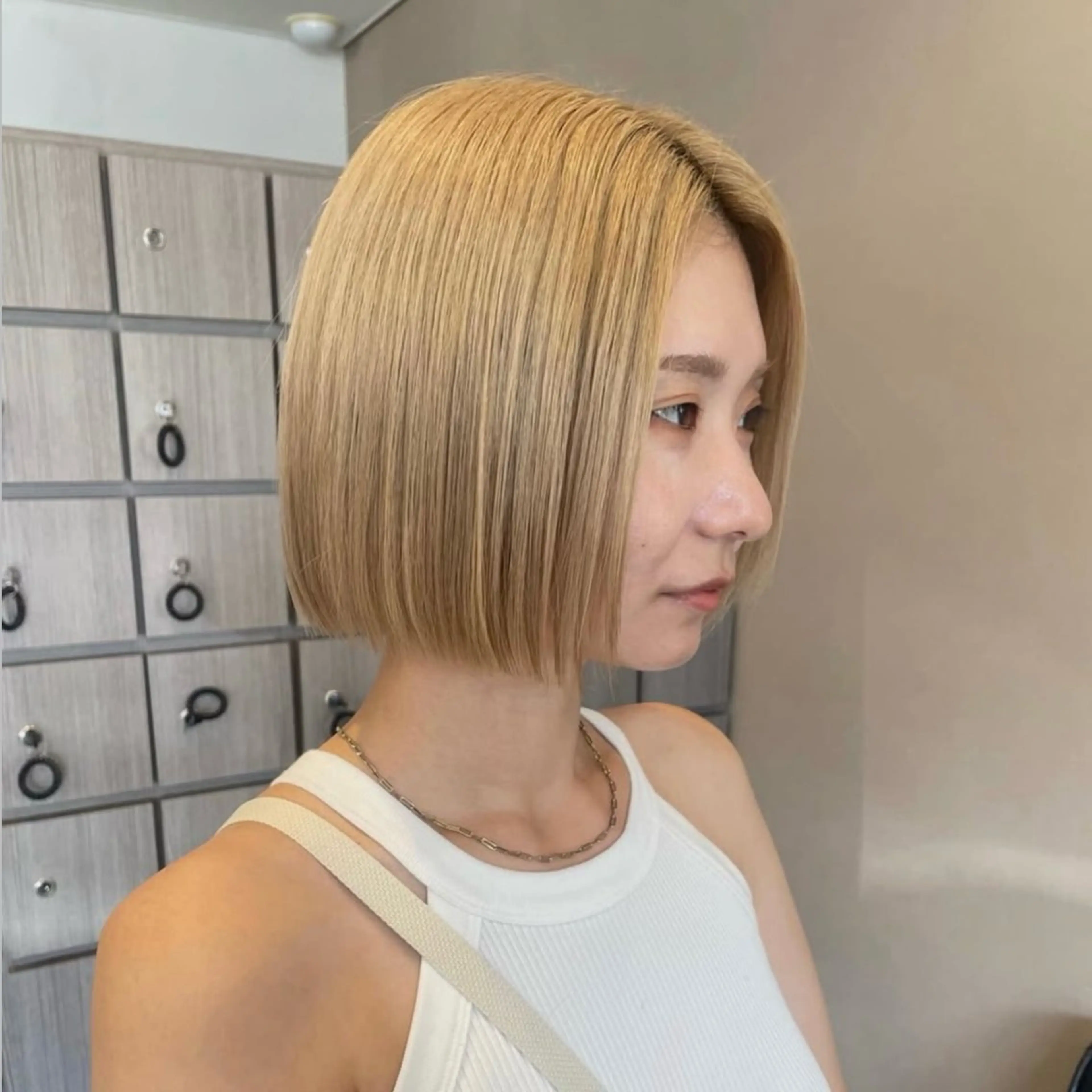 ミディアム mio 🍒レイヤーカットのヘアスタイル