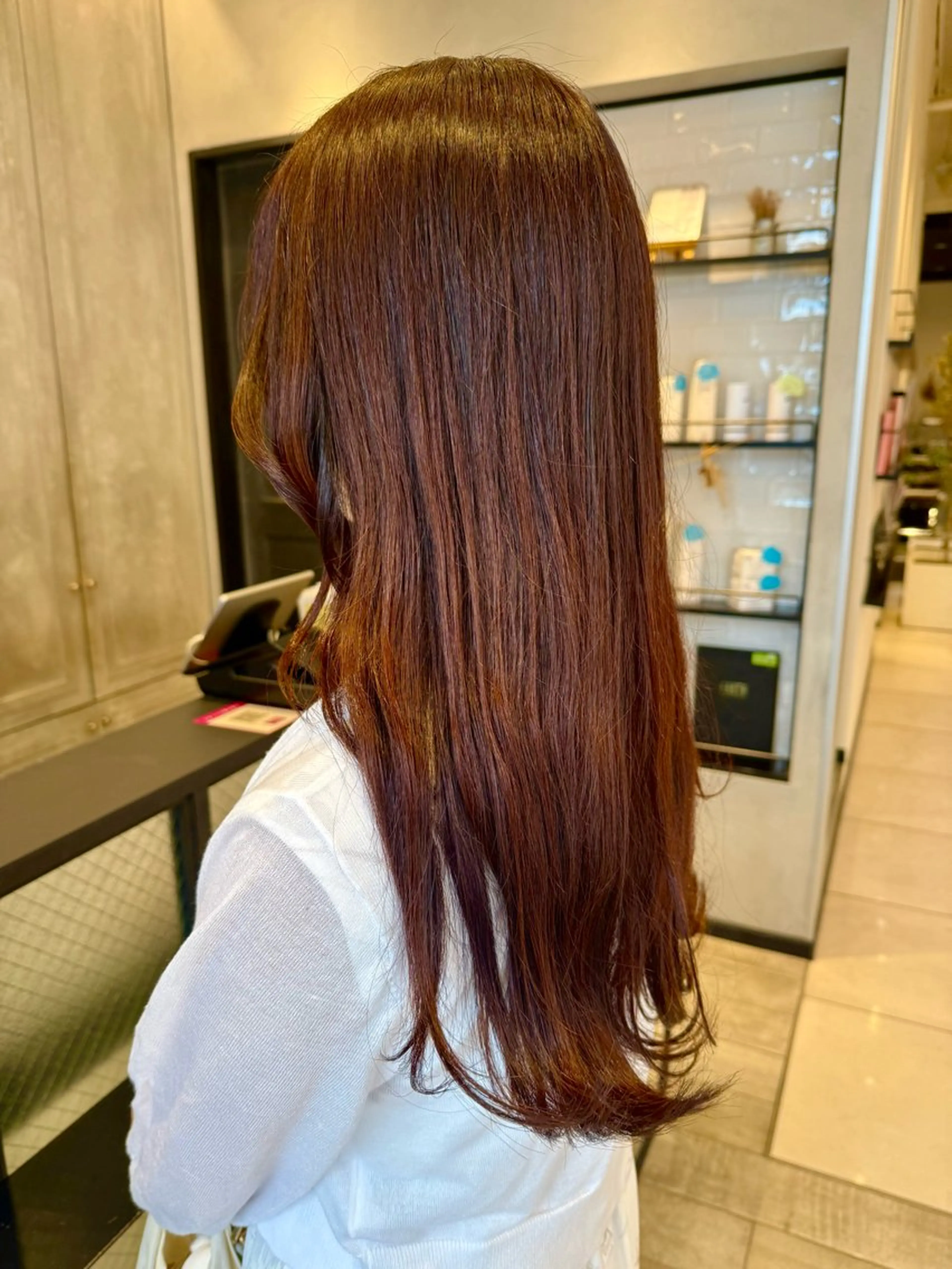 ロング カラー 渡邊 桃香のヘアスタイル