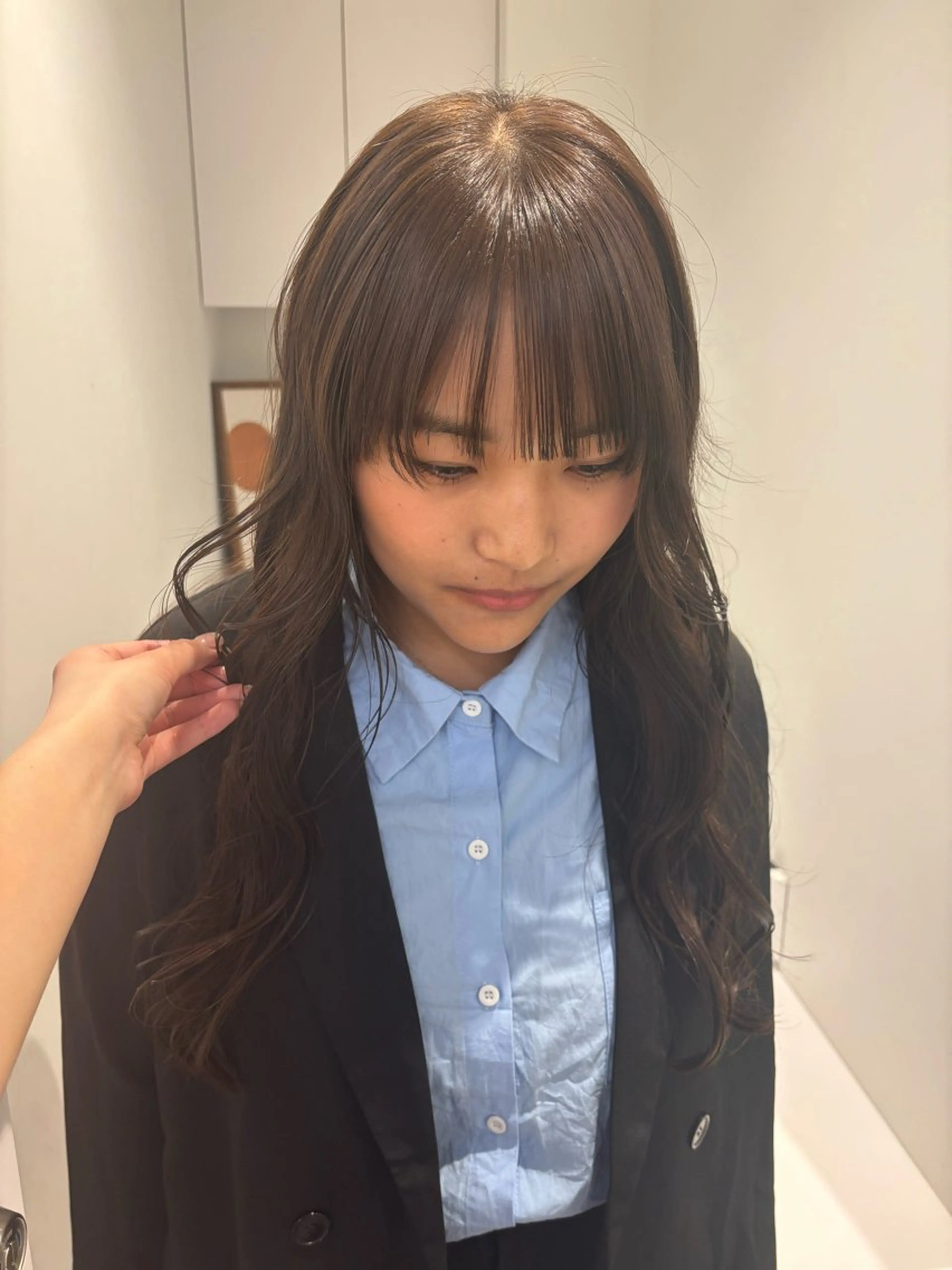 ロング ヘアカラー リン🔔ボブ cut ベージュカラー🤎のヘアスタイル