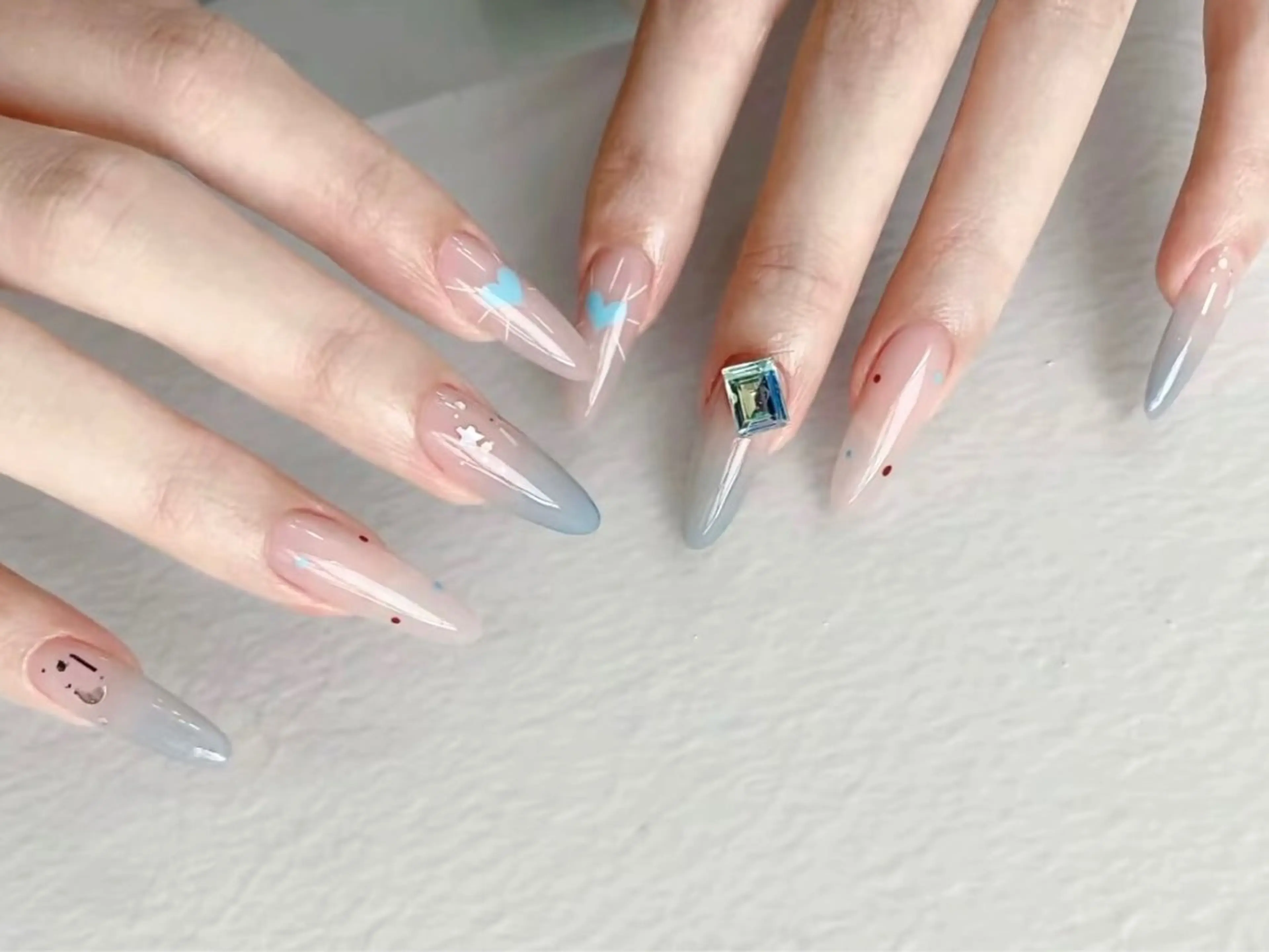 ネイル ハンドネイル ハンドケア DarkHoney 池袋店のネイルデザイン