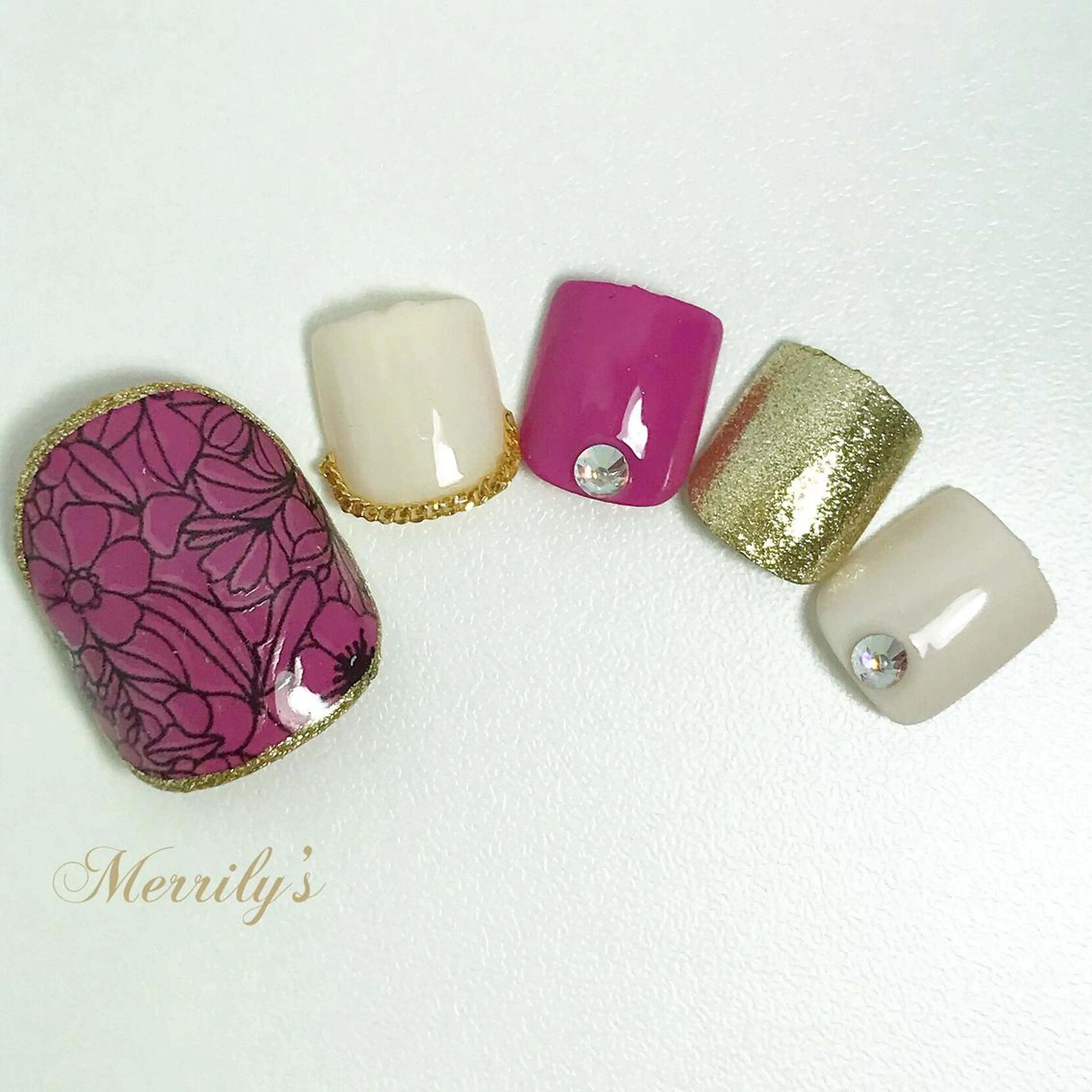 ネイル Merrily's所属・Merrily's Hagi Minaのネイルデザイン