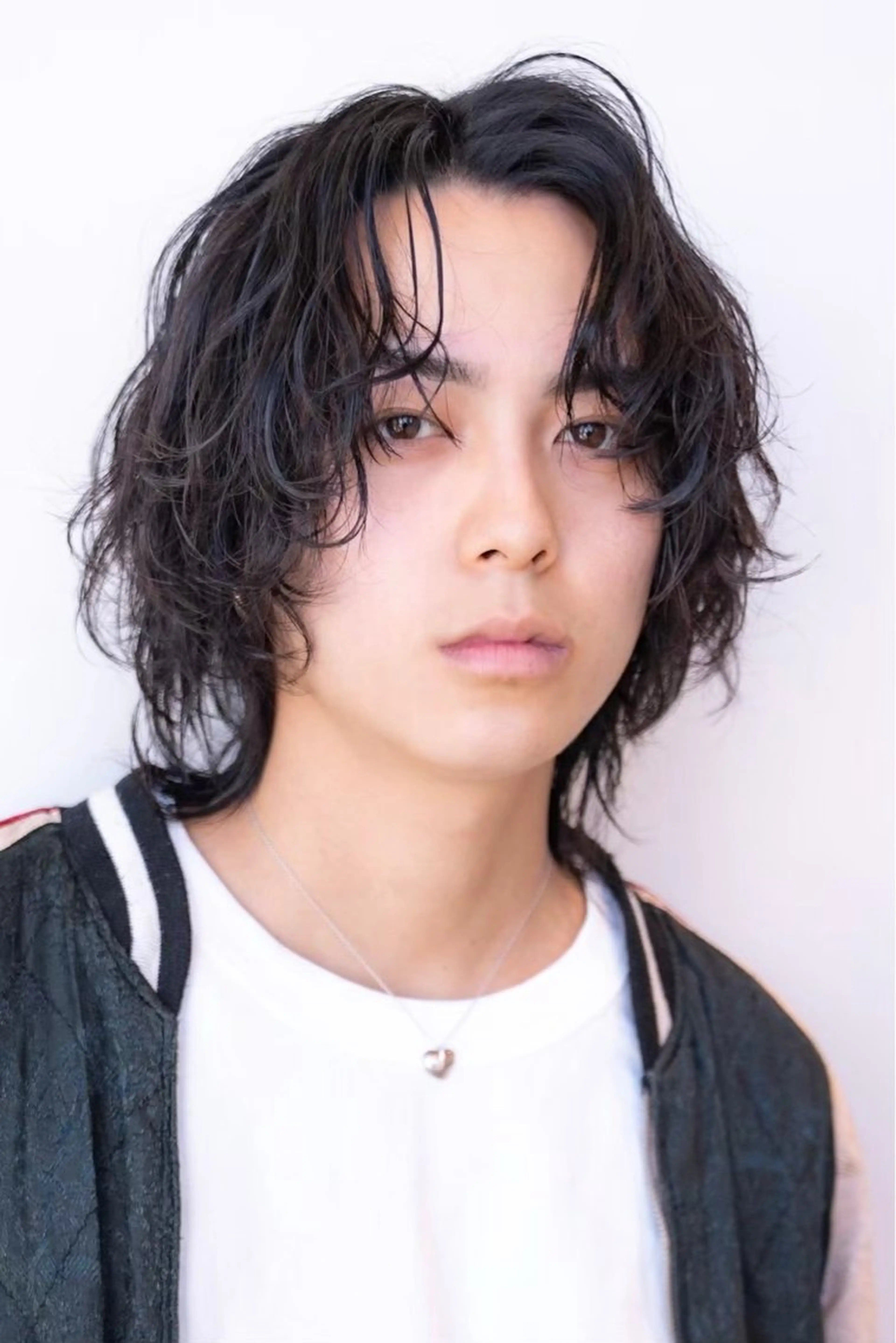 ミディアム カット ボブ/顔まわりレイヤ ー/新宿/KOKIのヘアスタイル