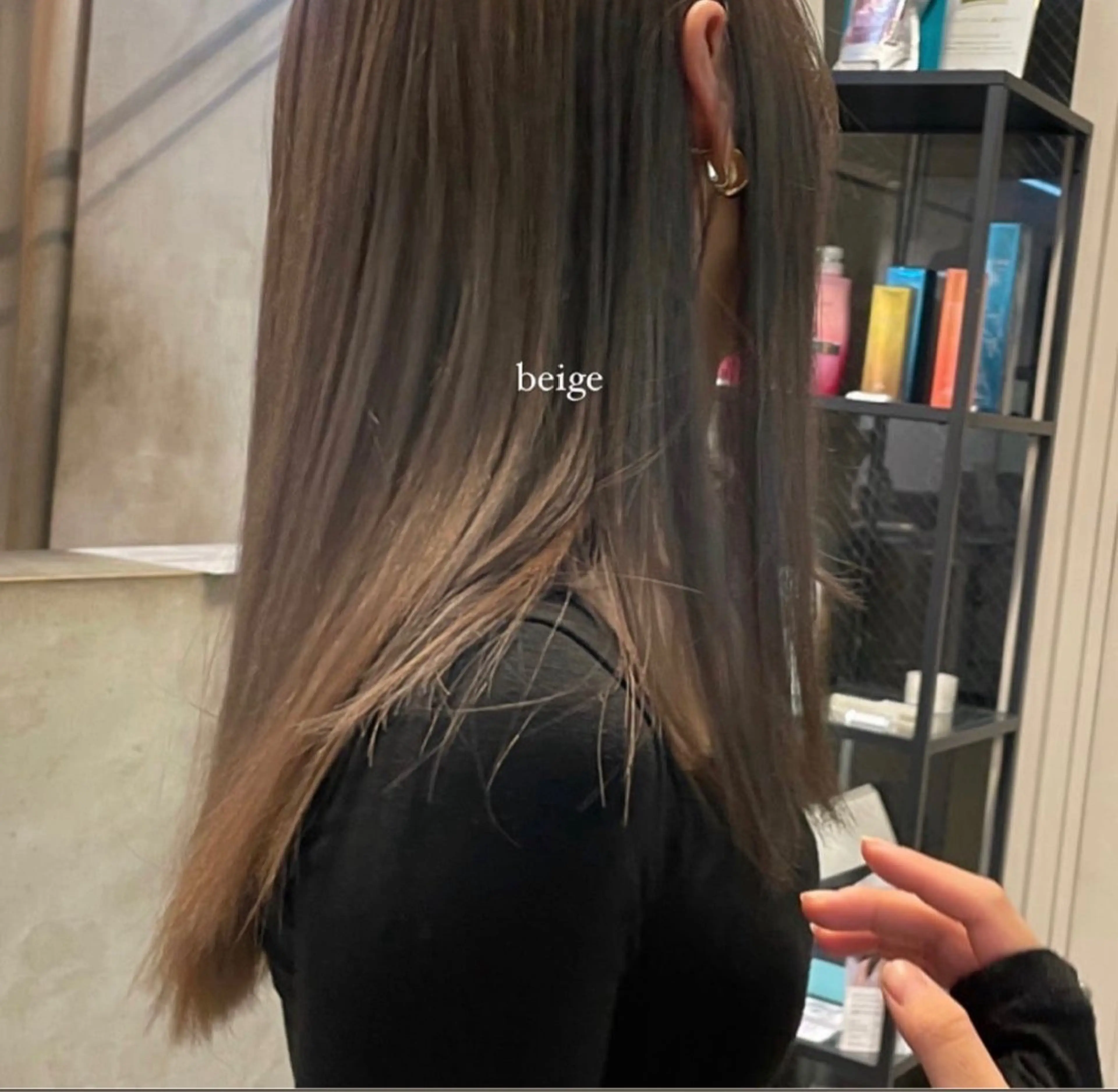 セミロング カラー ヘアカラー トリートメント miyu / 透明感カラーのヘアスタイル