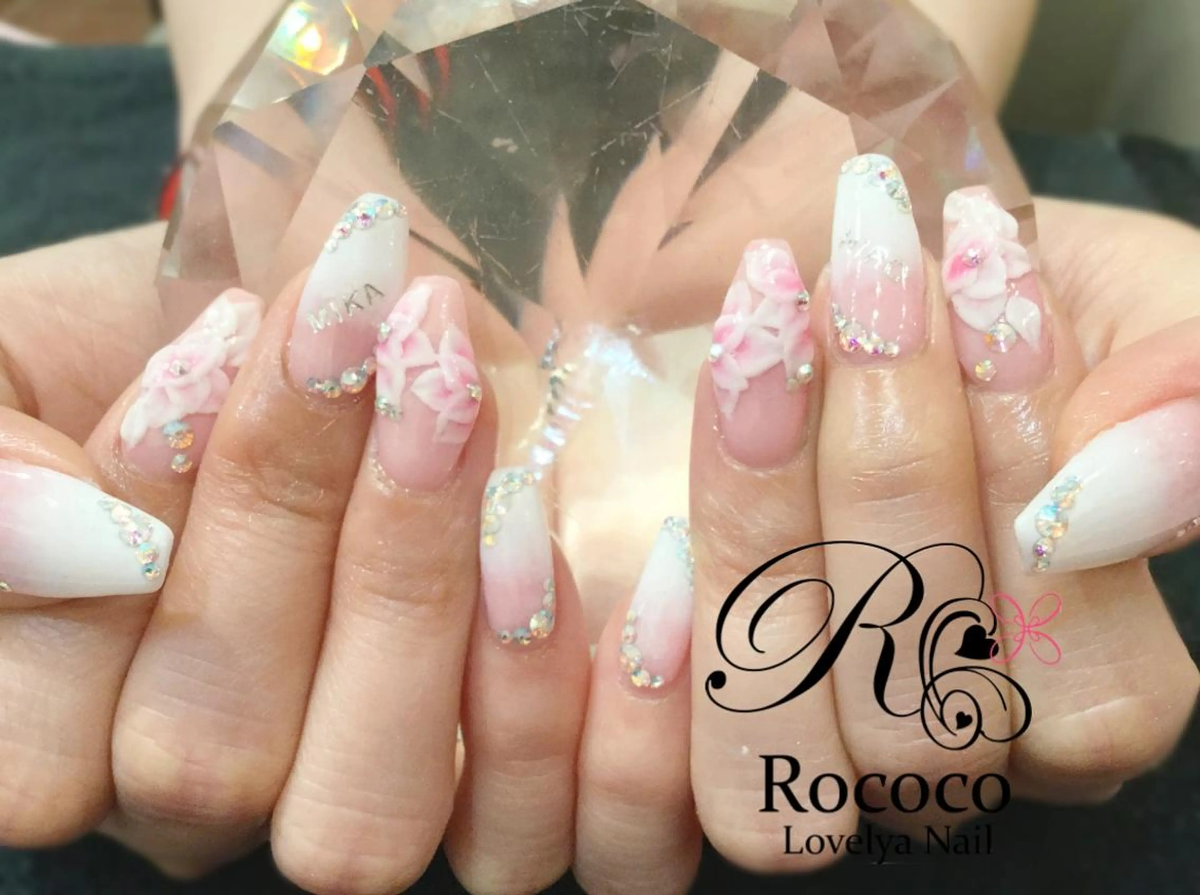 ◎当日/前日予約限定【トップネイリスト】【ハンド】【オフあり】4本アートし放題の写真