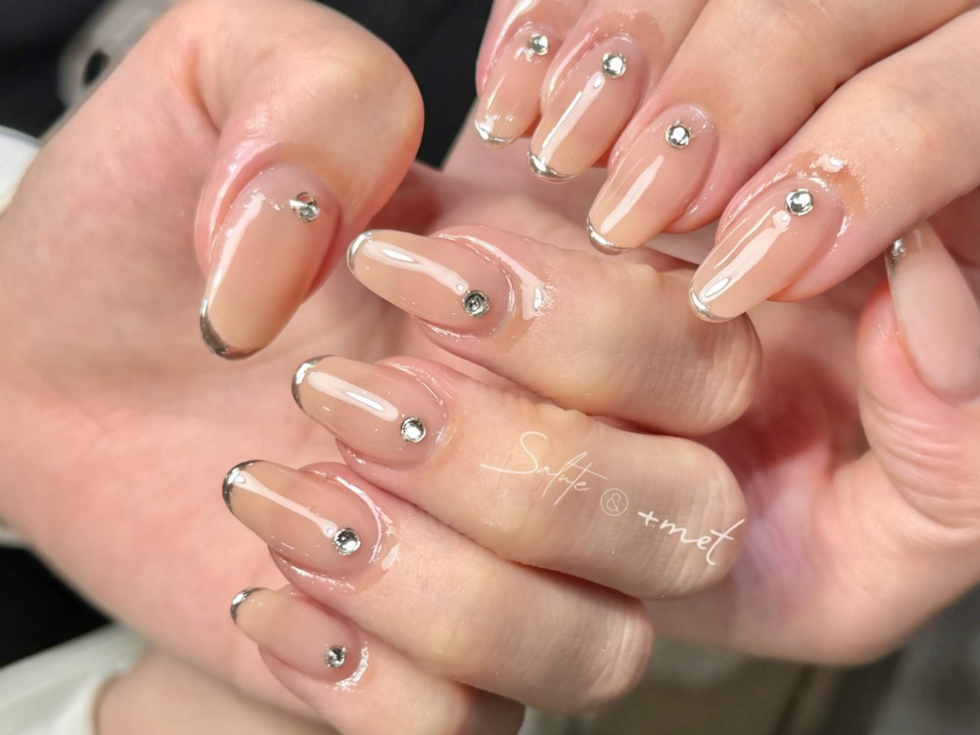 ネイル アートネイル Refine ネイリスト　坂本のネイルデザイン