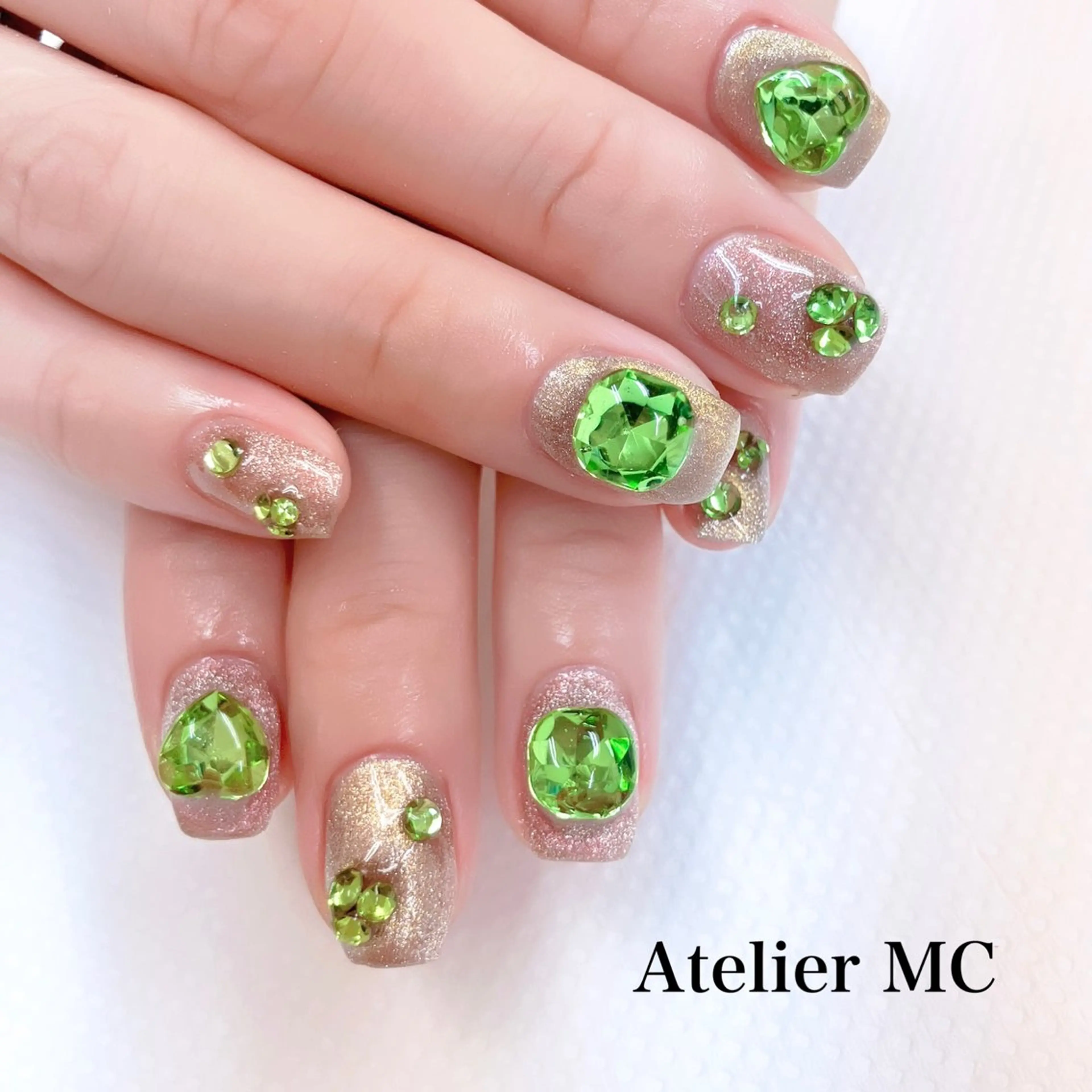 ネイル ハンドネイル アトリエ エムシー 【新富町・東銀座】のネイルデザイン