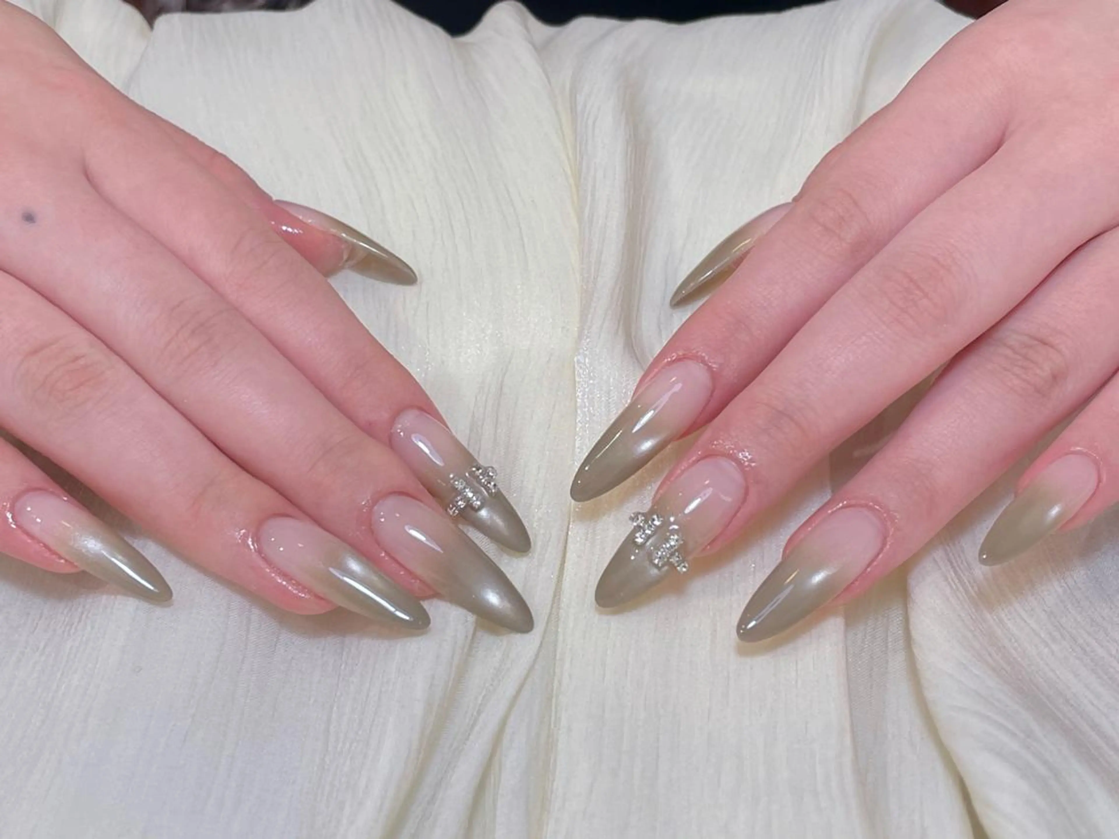 ネイル ハンドネイル Lumina Nail💕のネイルデザイン