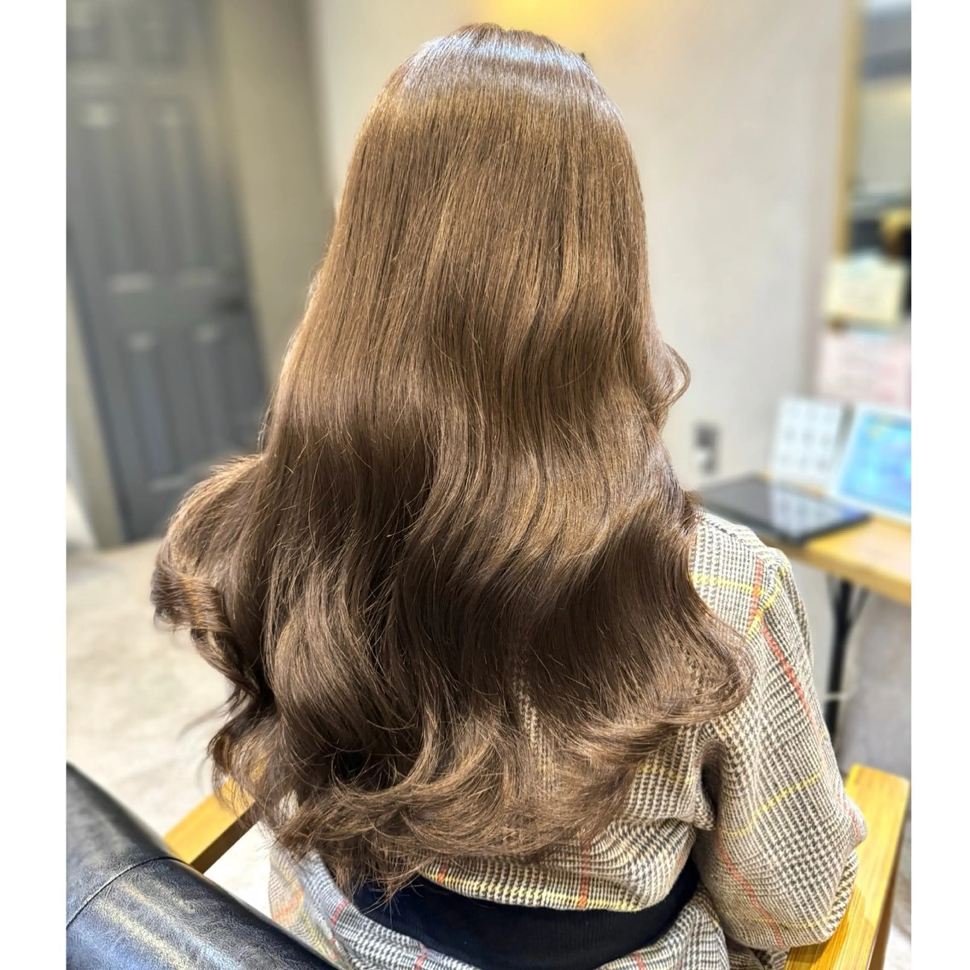 セミロング アッシュ アッシュブラウン ヘアカラー 森 隆秀/韓国ヘアのヘアスタイル