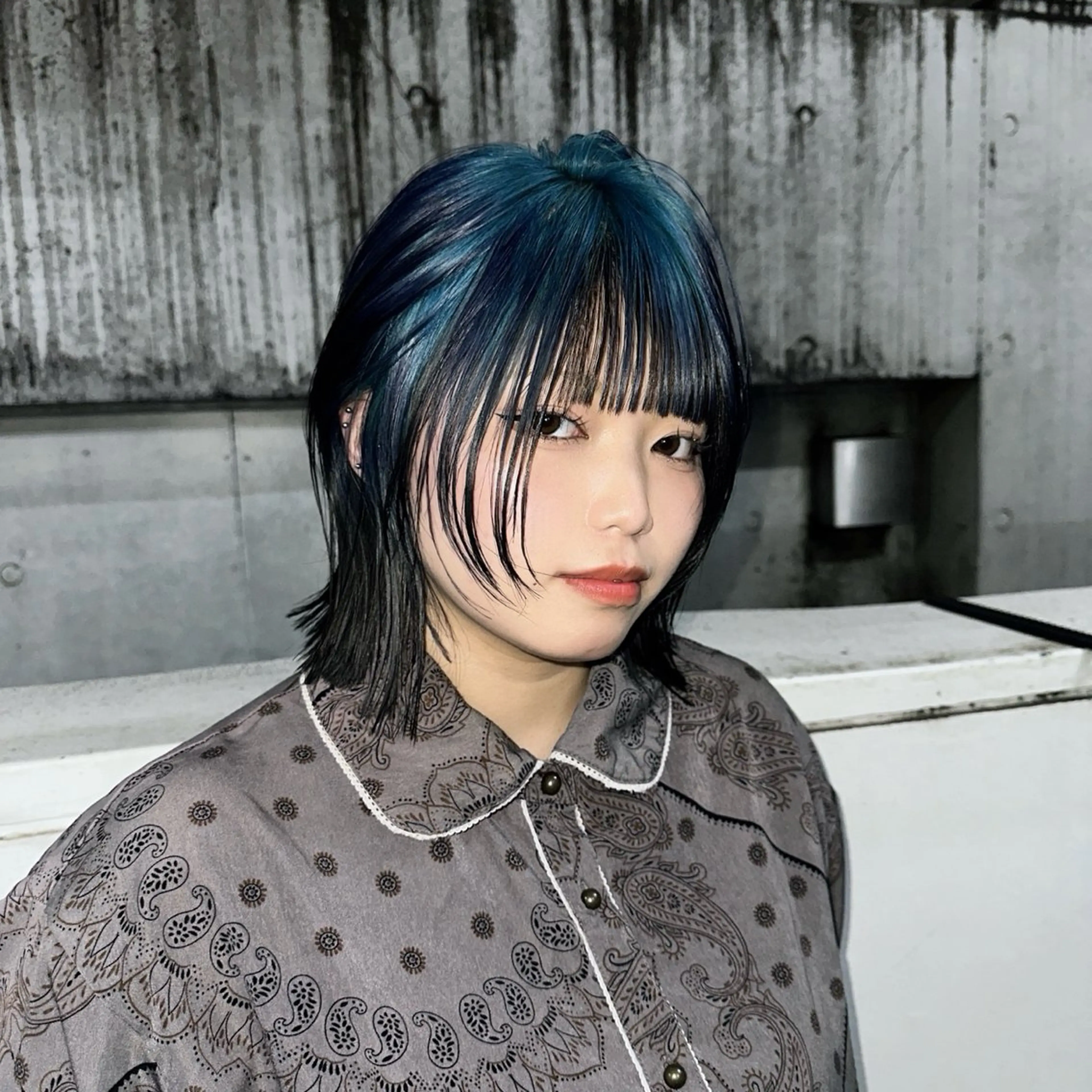 ミディアム カラー ヘアカラー ハイトーン/ウルフ /エクステ/ましろのヘアスタイル