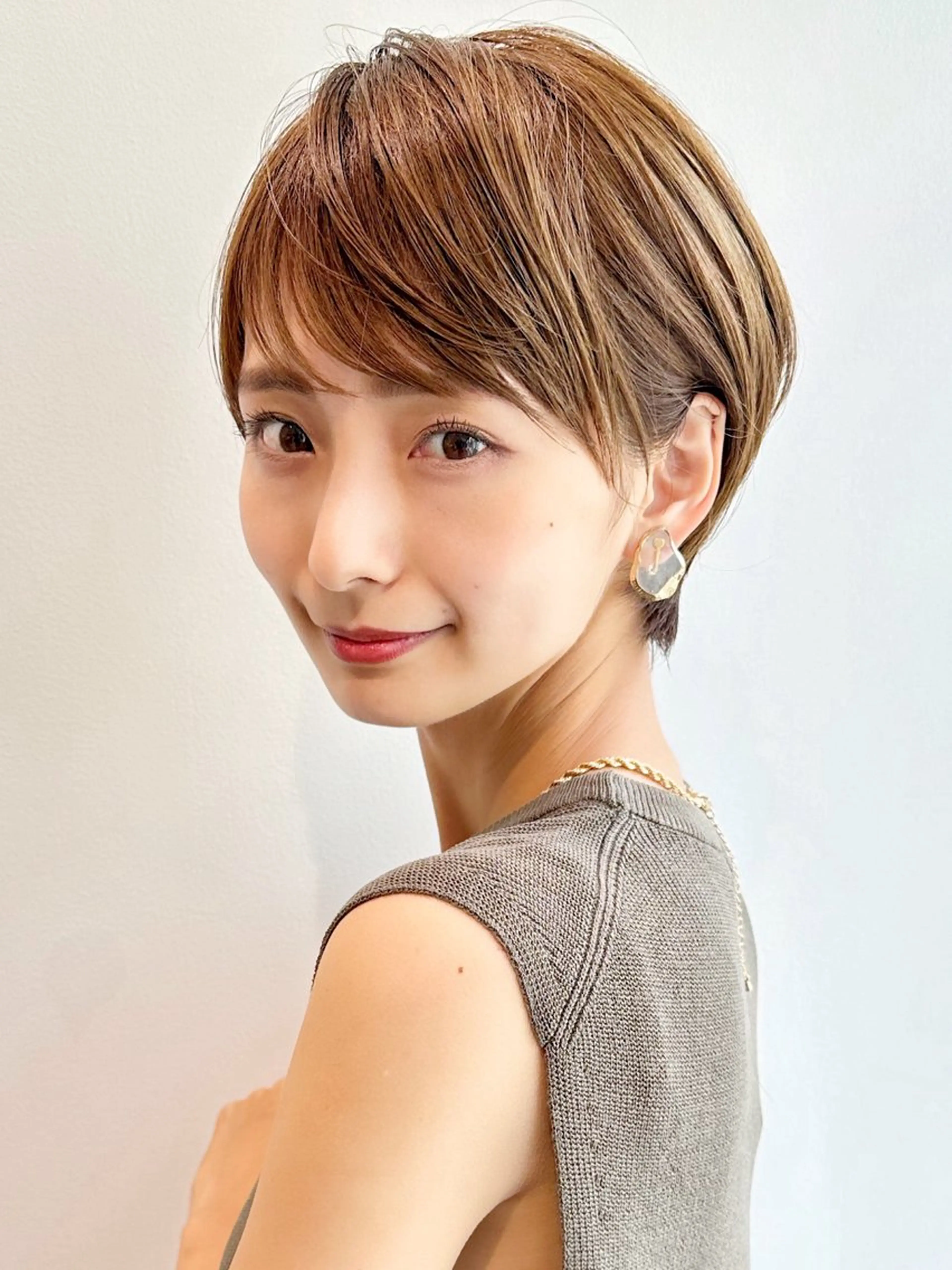 ショート ショート/レイヤー/ 無料/表参道/荒砂のヘアスタイル